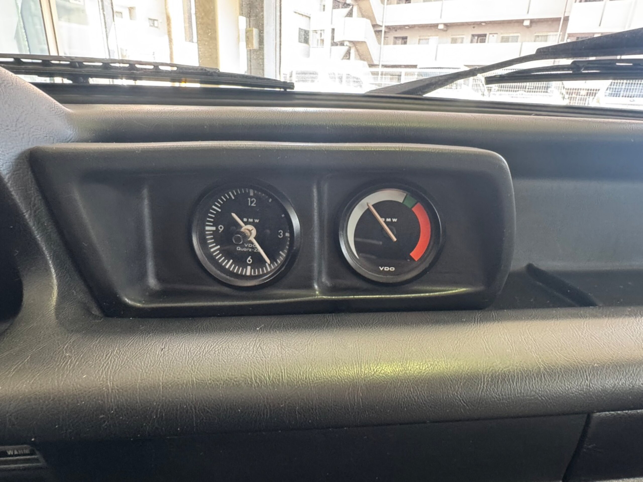 1975 BMW 2002 Turbo — Photo 11 / 19