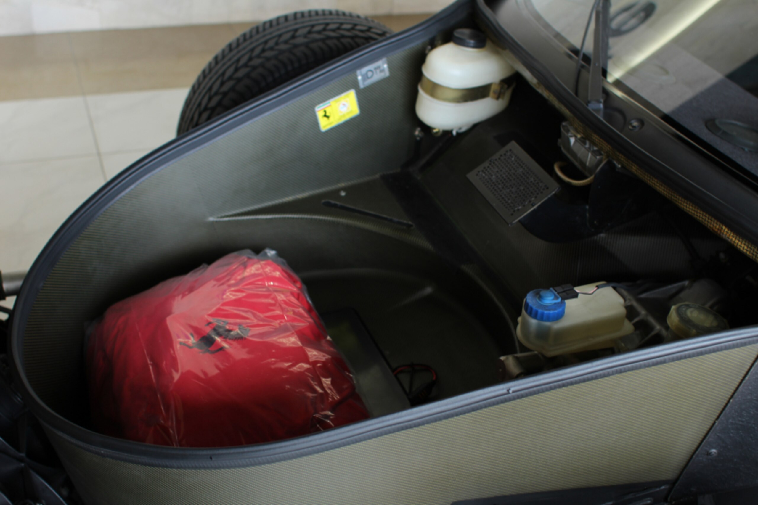1992 Ferrari F40 — Photo 11 / 12