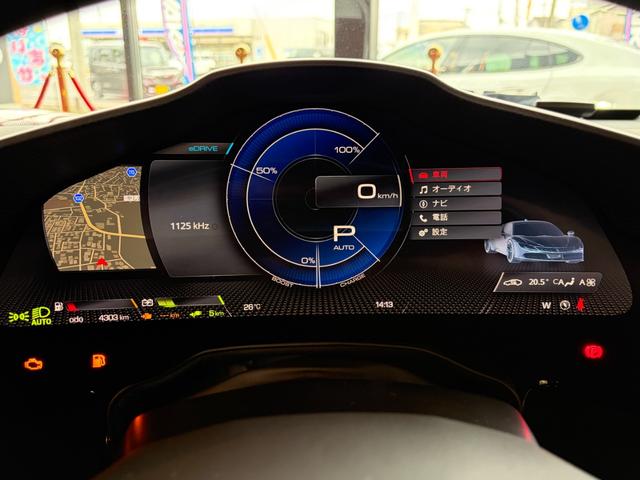 2021 Ferrari SF90 Stradale — Photo 10 / 15