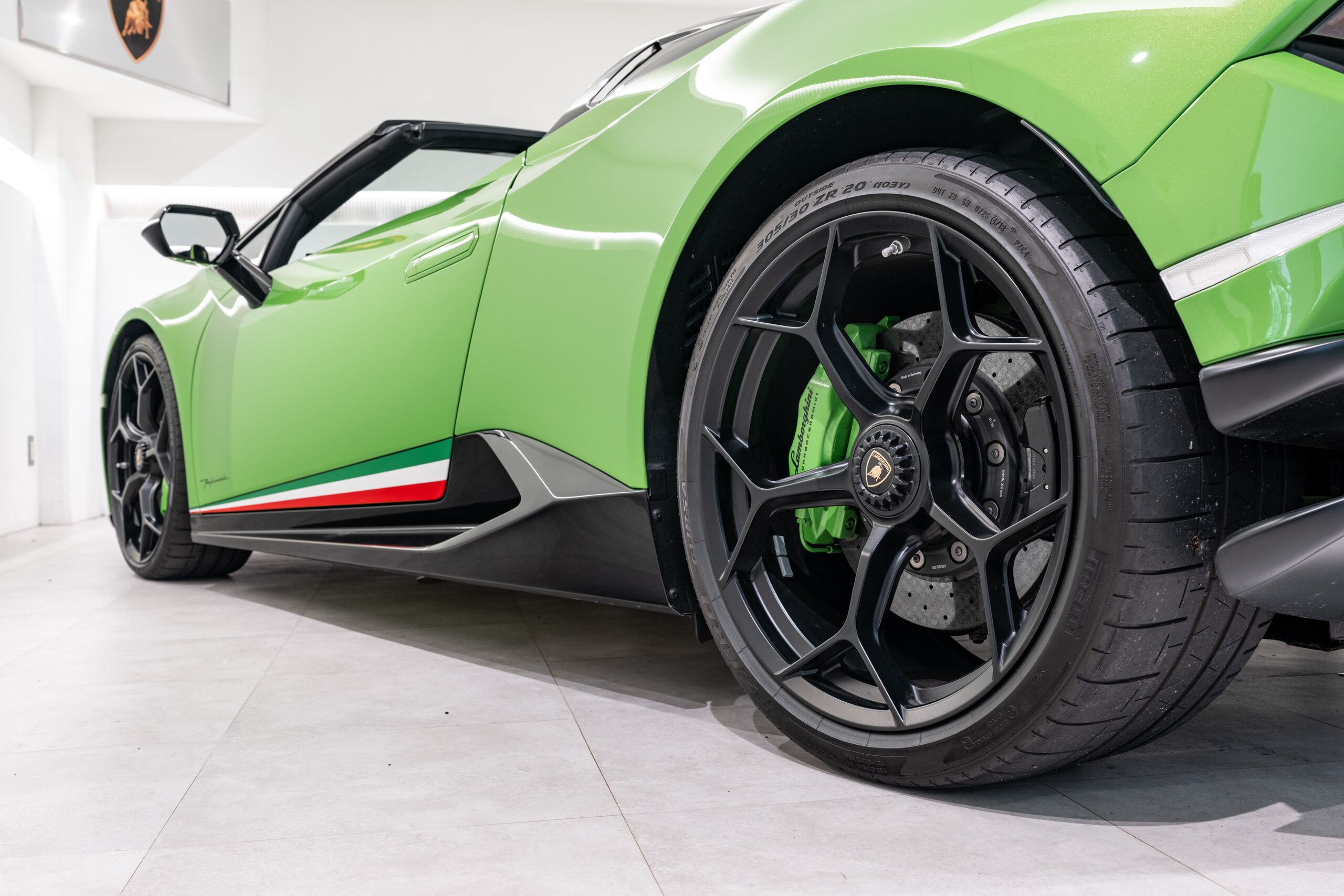 2019 Lamborghini Huracán Spyder Performante — Photo 20 / 25