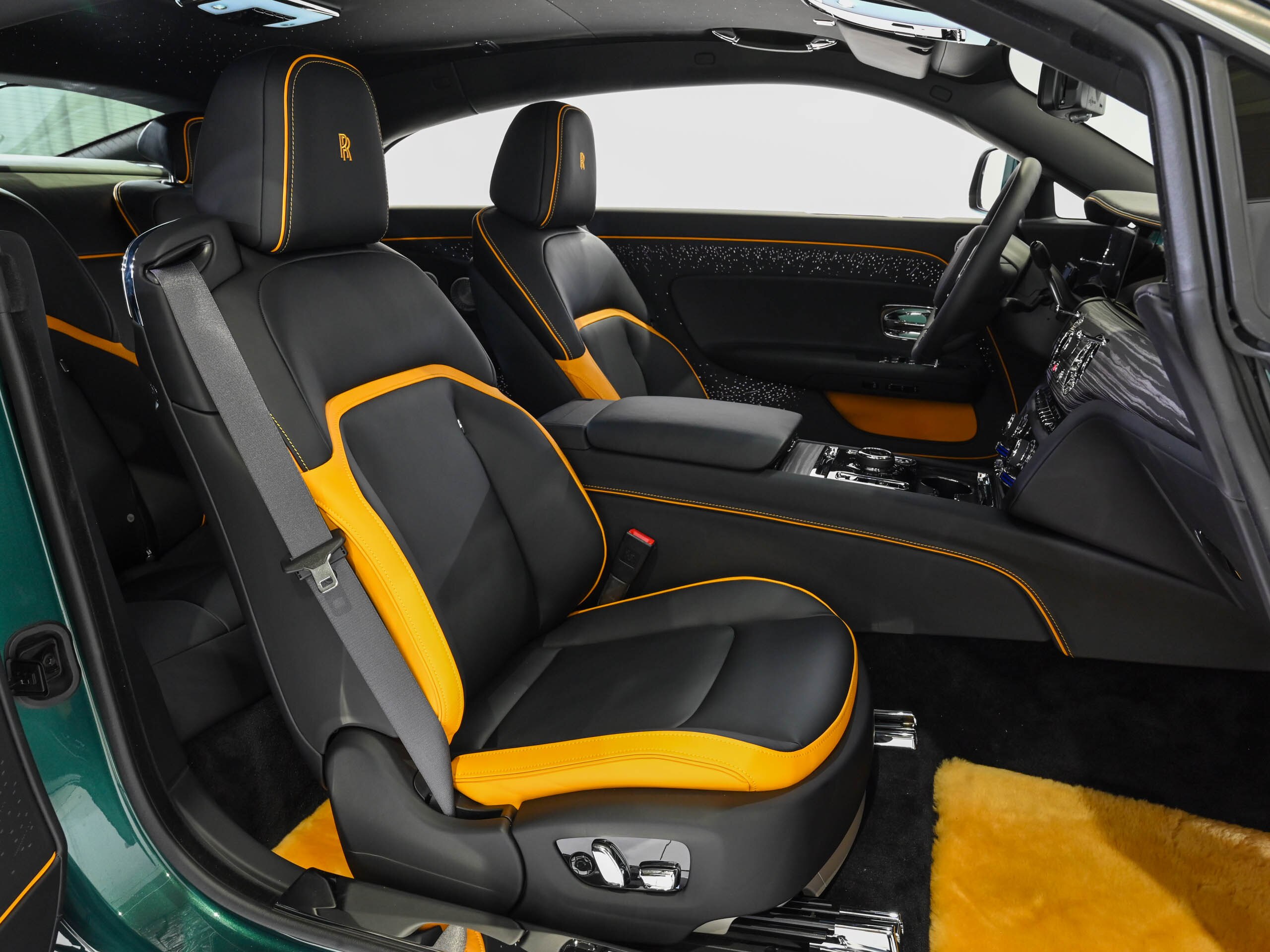 2024 Rolls-Royce Specter — Photo 16 / 22