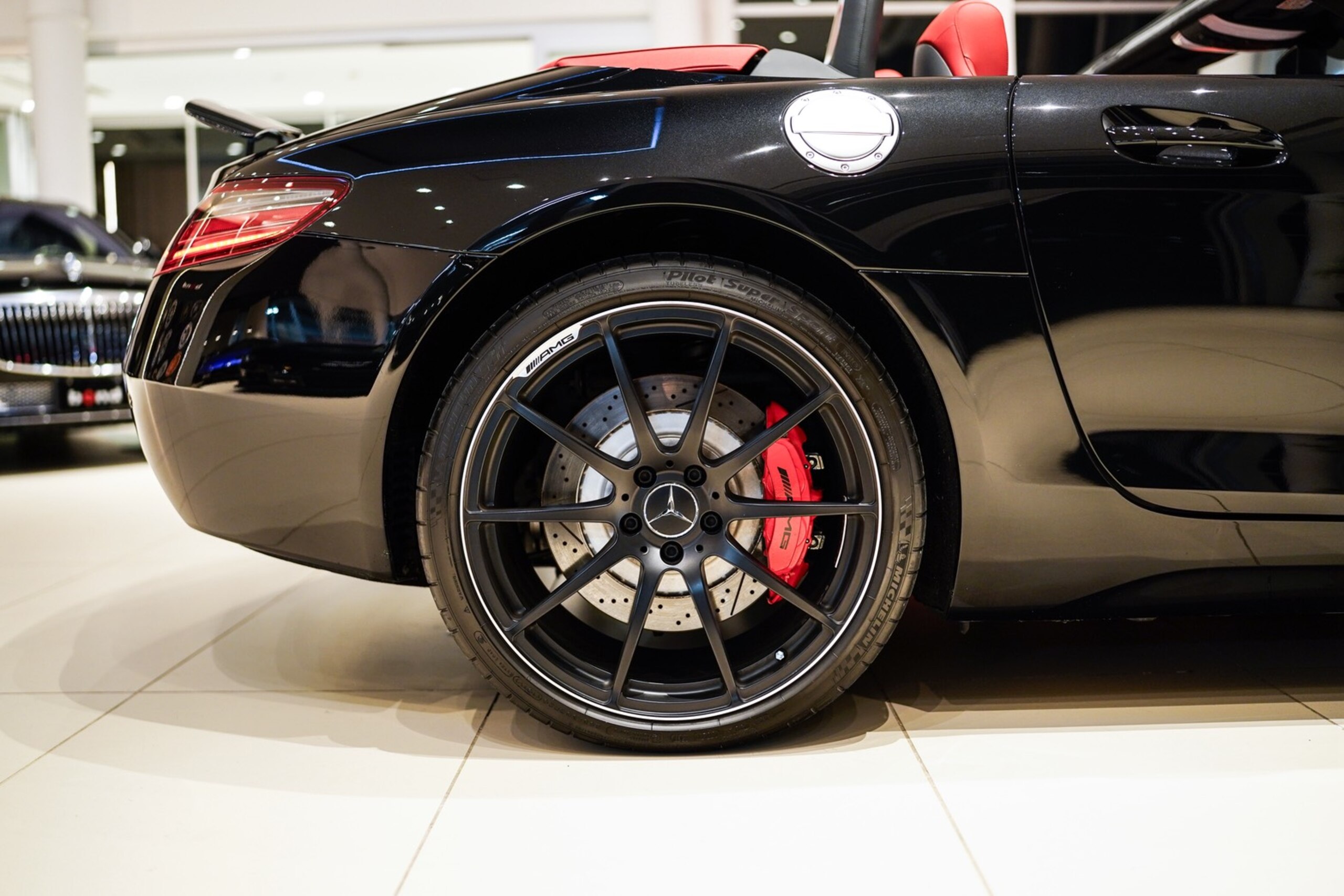 2013 Mercedes Benz SLS AMG Roadster — Photo 20 / 20