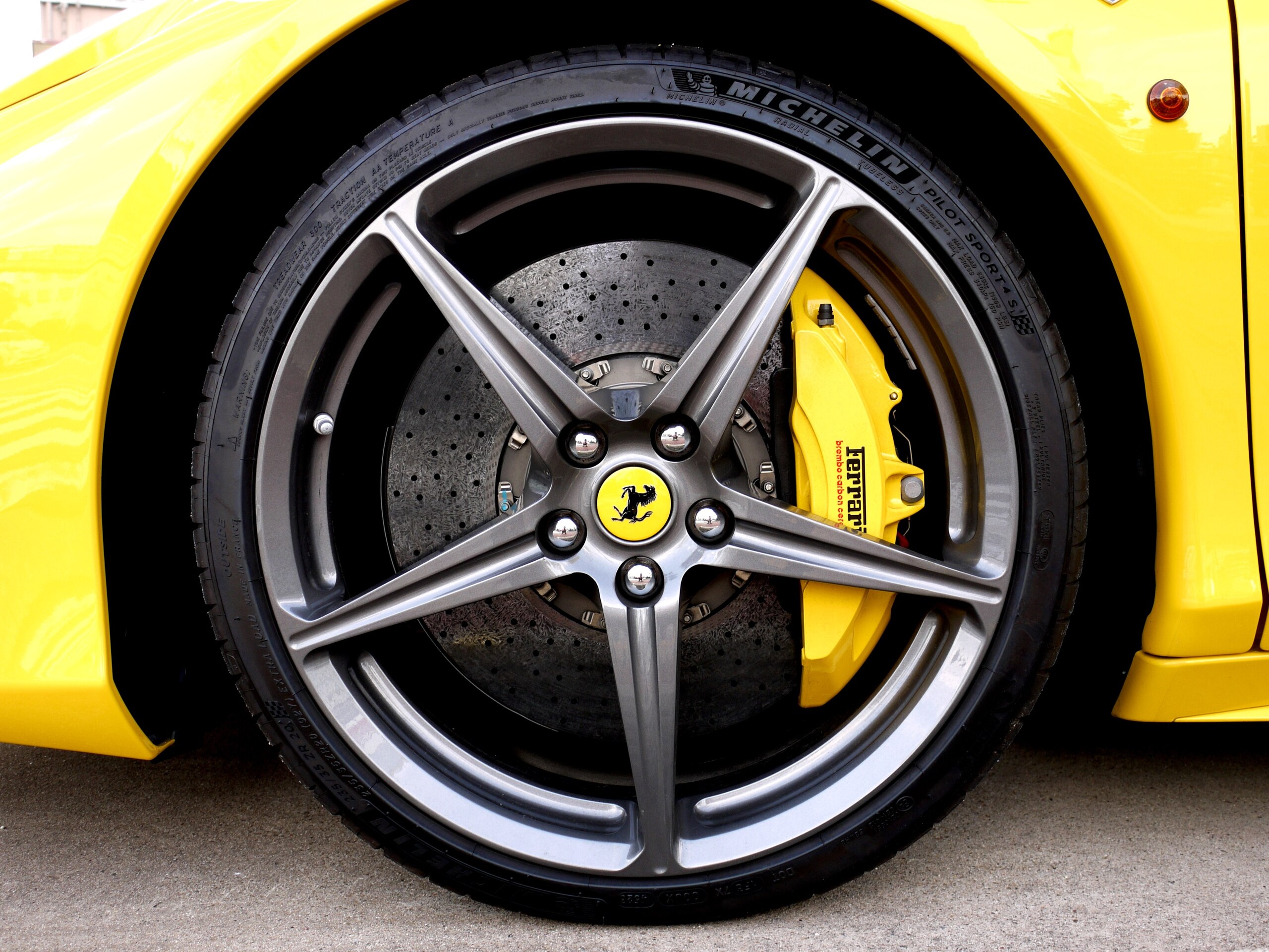 2013 Ferrari 458 Spider — Photo 12 / 14