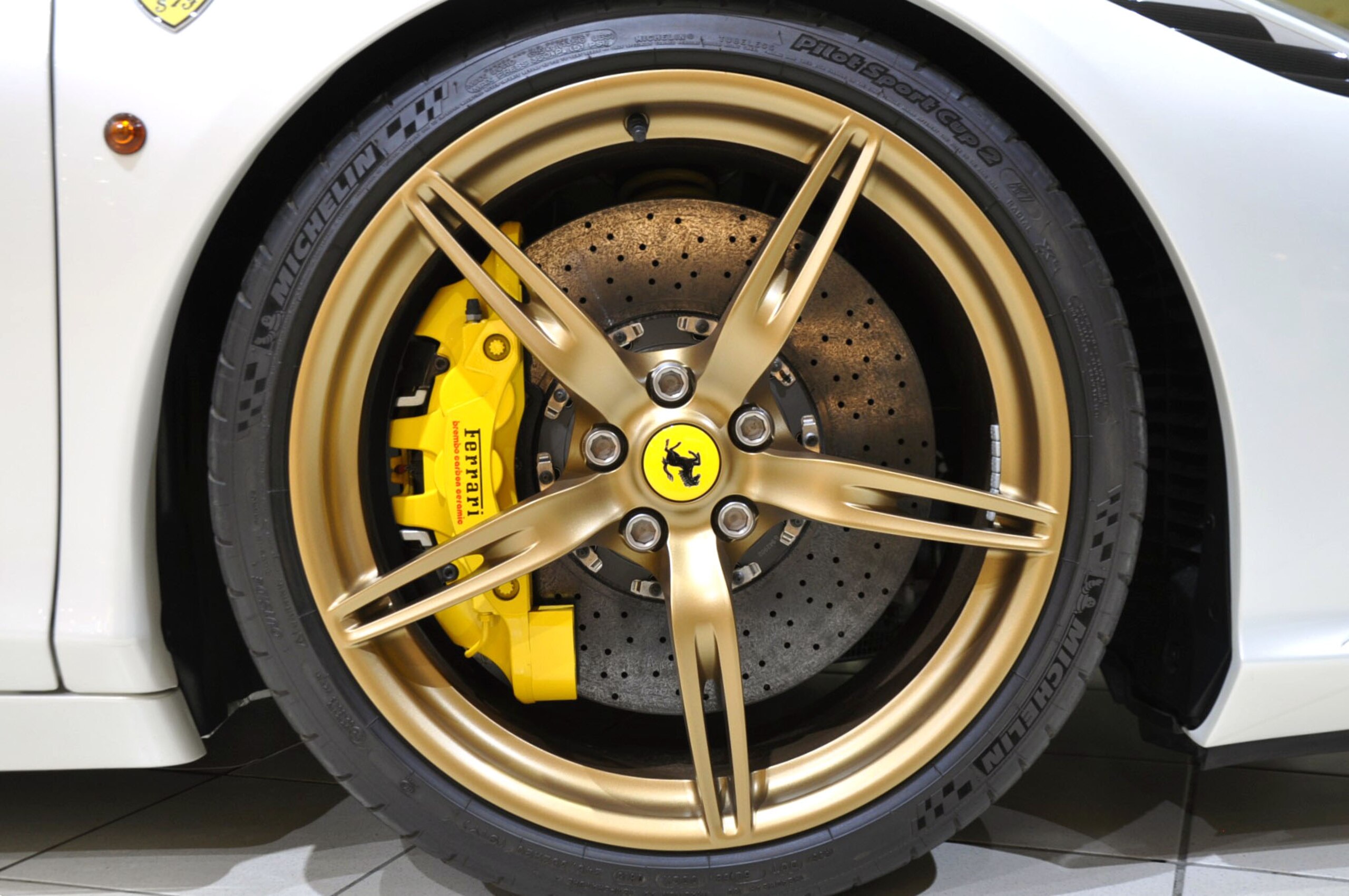 2015 Ferrari 458 Speciale — Photo 16 / 18