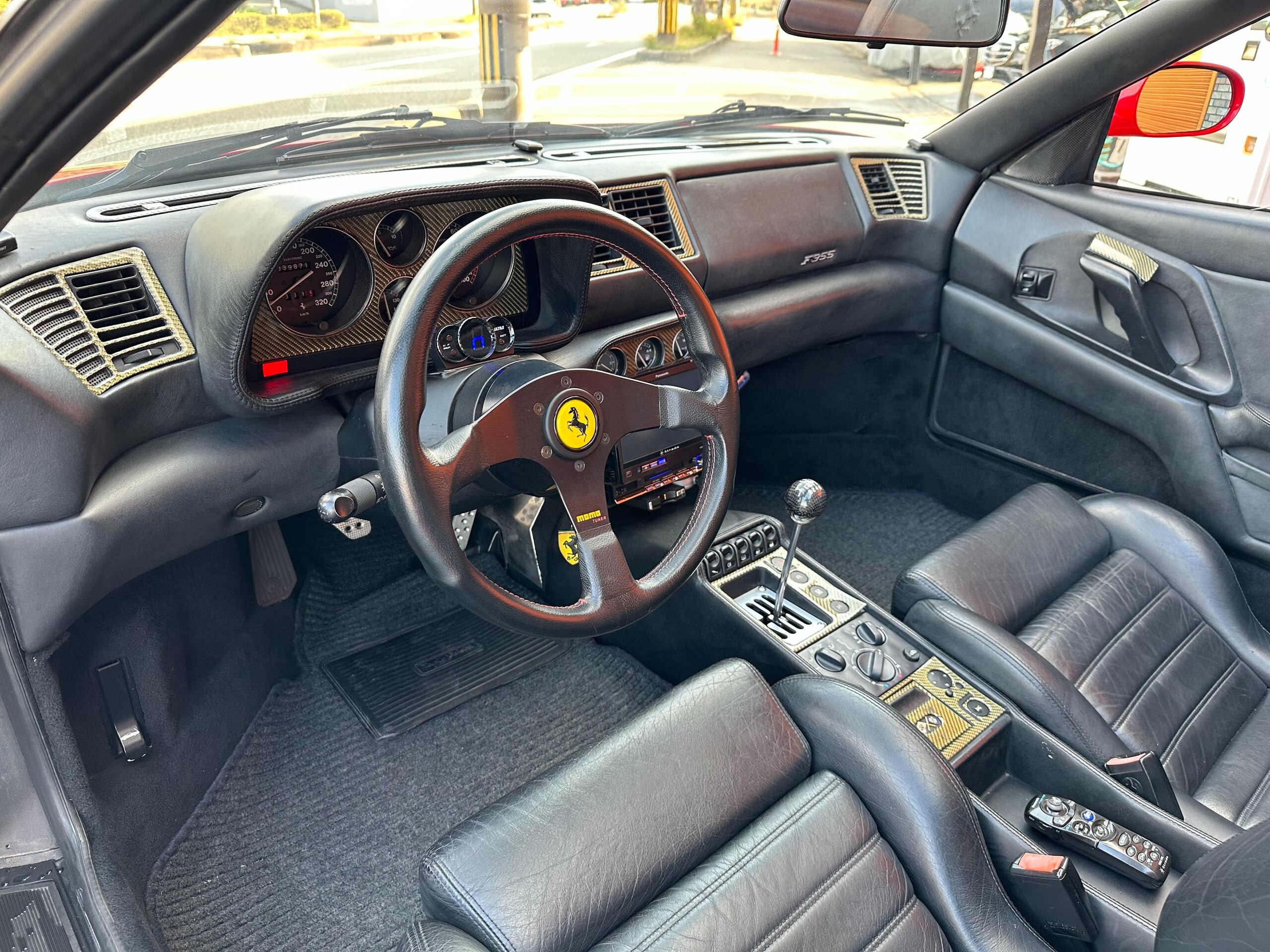 1995 Ferrari F355 GTS — Photo 17 / 44