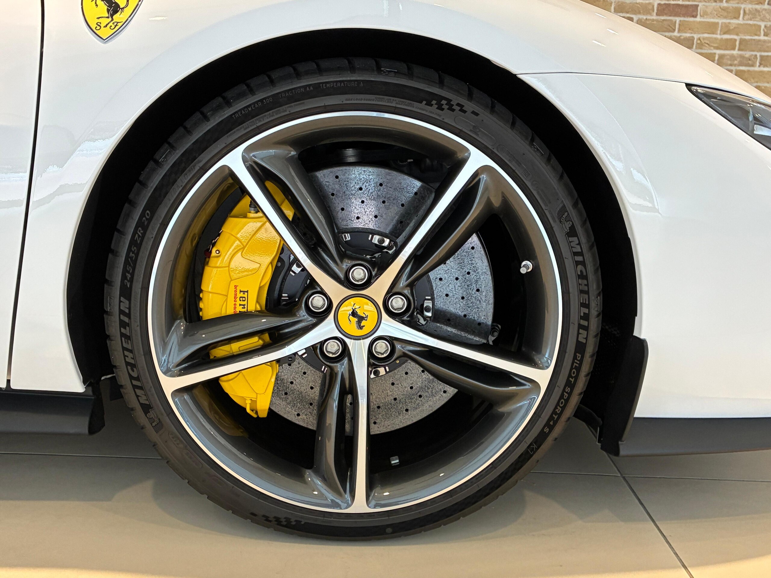 2025 Ferrari 296GTS — Photo 10 / 76