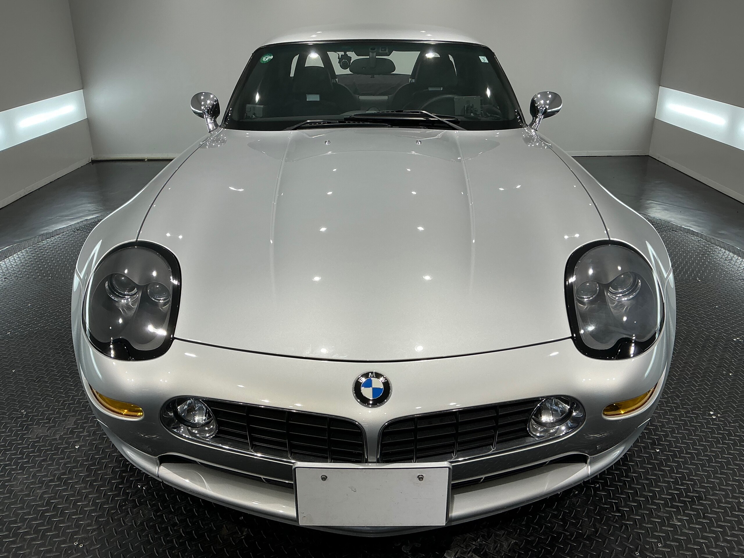 2000 BMW Z8 for sale in Japan