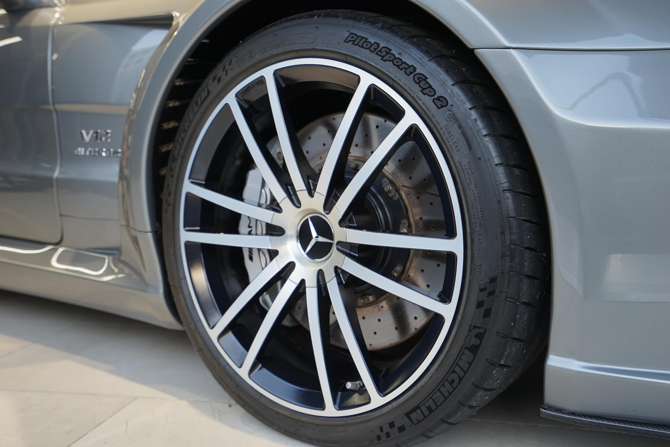 2009 Mercedes Benz SL65 AMG Black Series — Photo 17 / 19