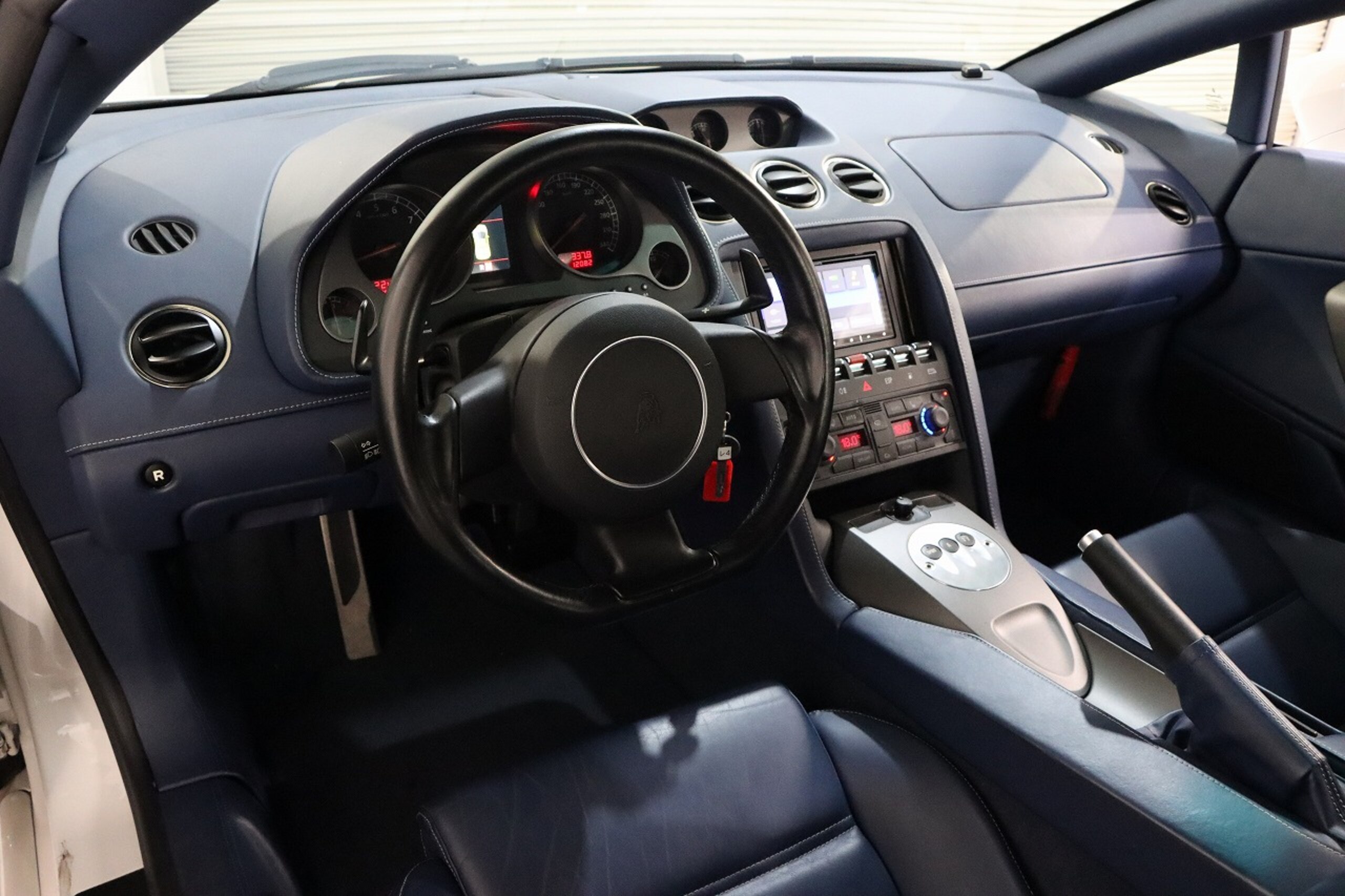 2004 Lamborghini Gallardo — Photo 6 / 15
