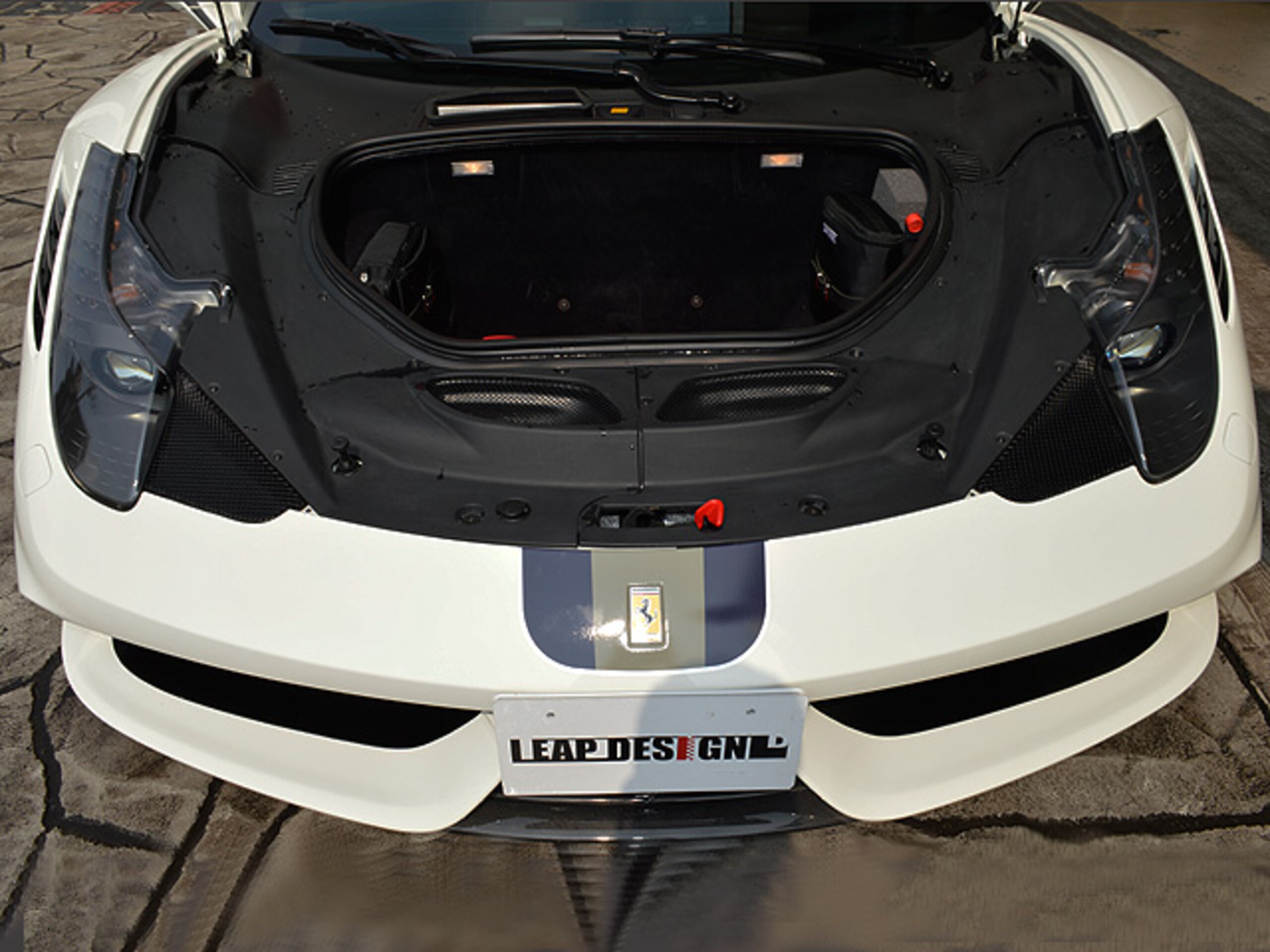 2014 Ferrari 458 Speciale — Photo 14 / 15