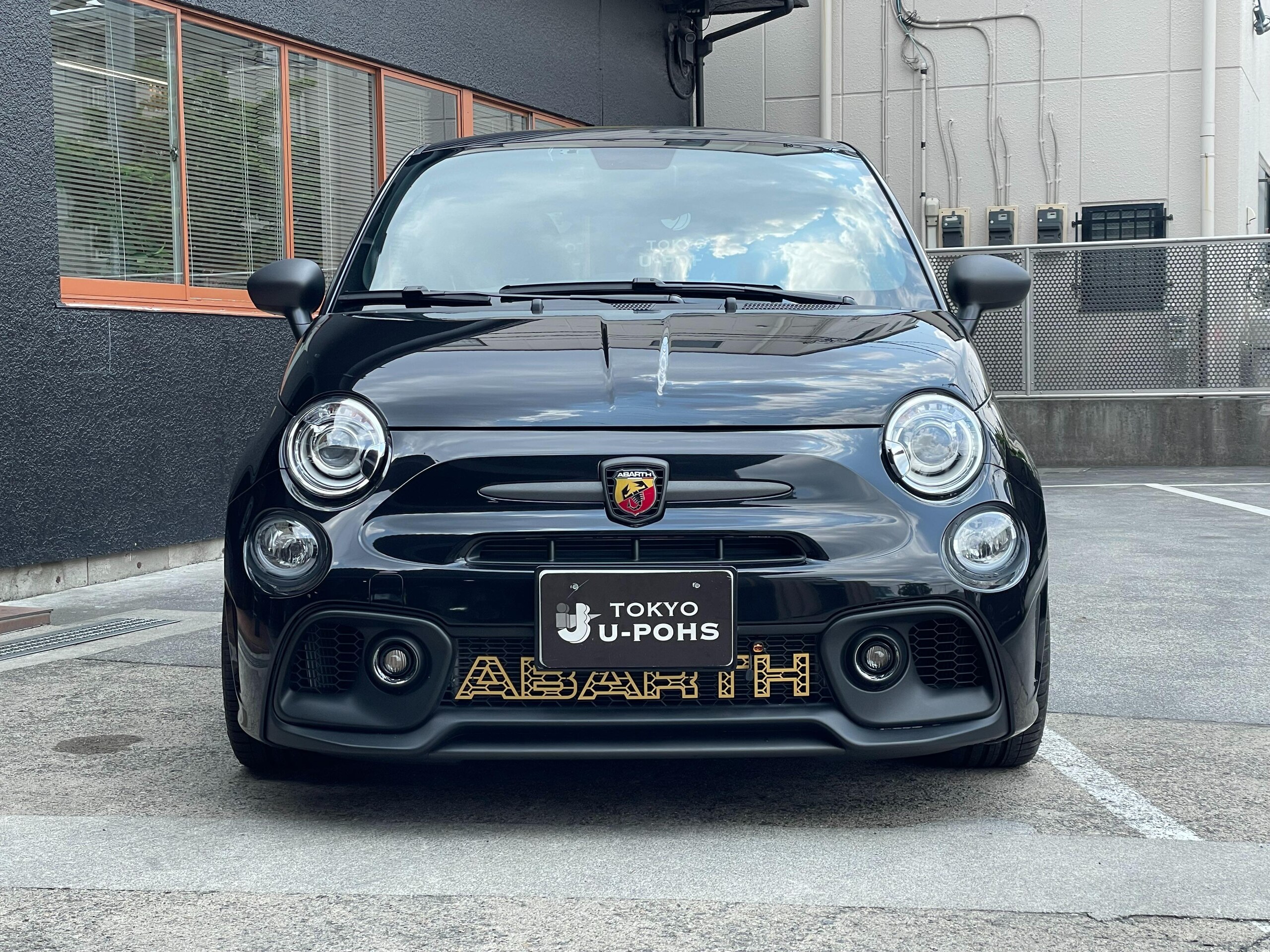 2025 Abarth 695 75th Anniversary Limited Edition (100 units for Japan) for sale in Japan