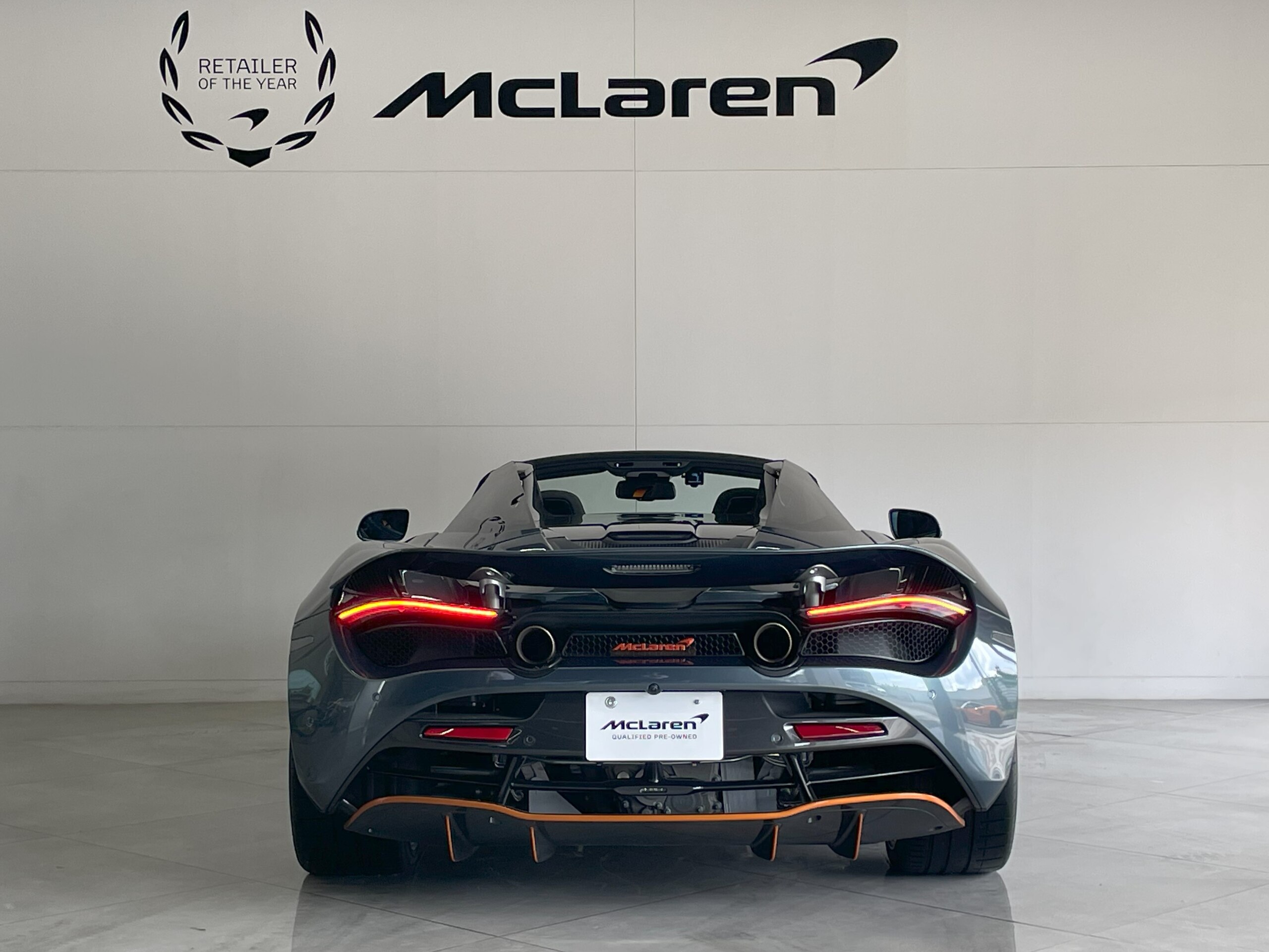 2019 McLaren 720S Spider — Photo 7 / 18