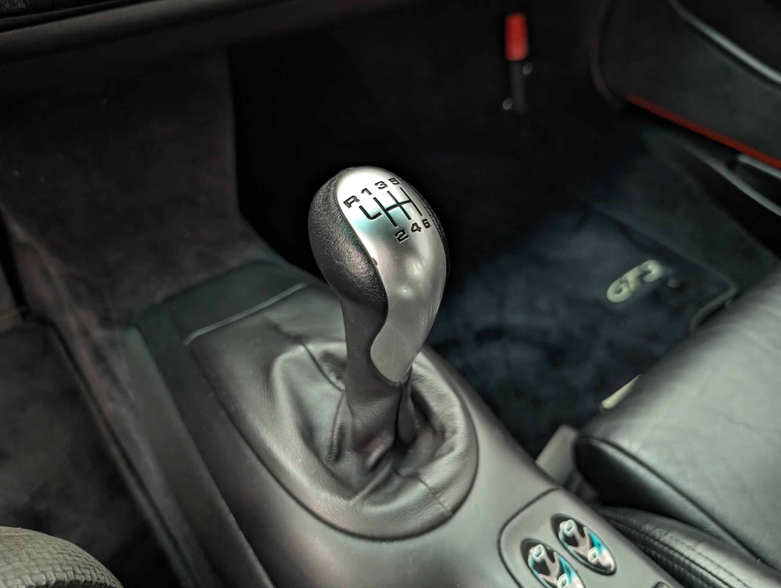 1999 Porsche 911 GT3 — Photo 18 / 24