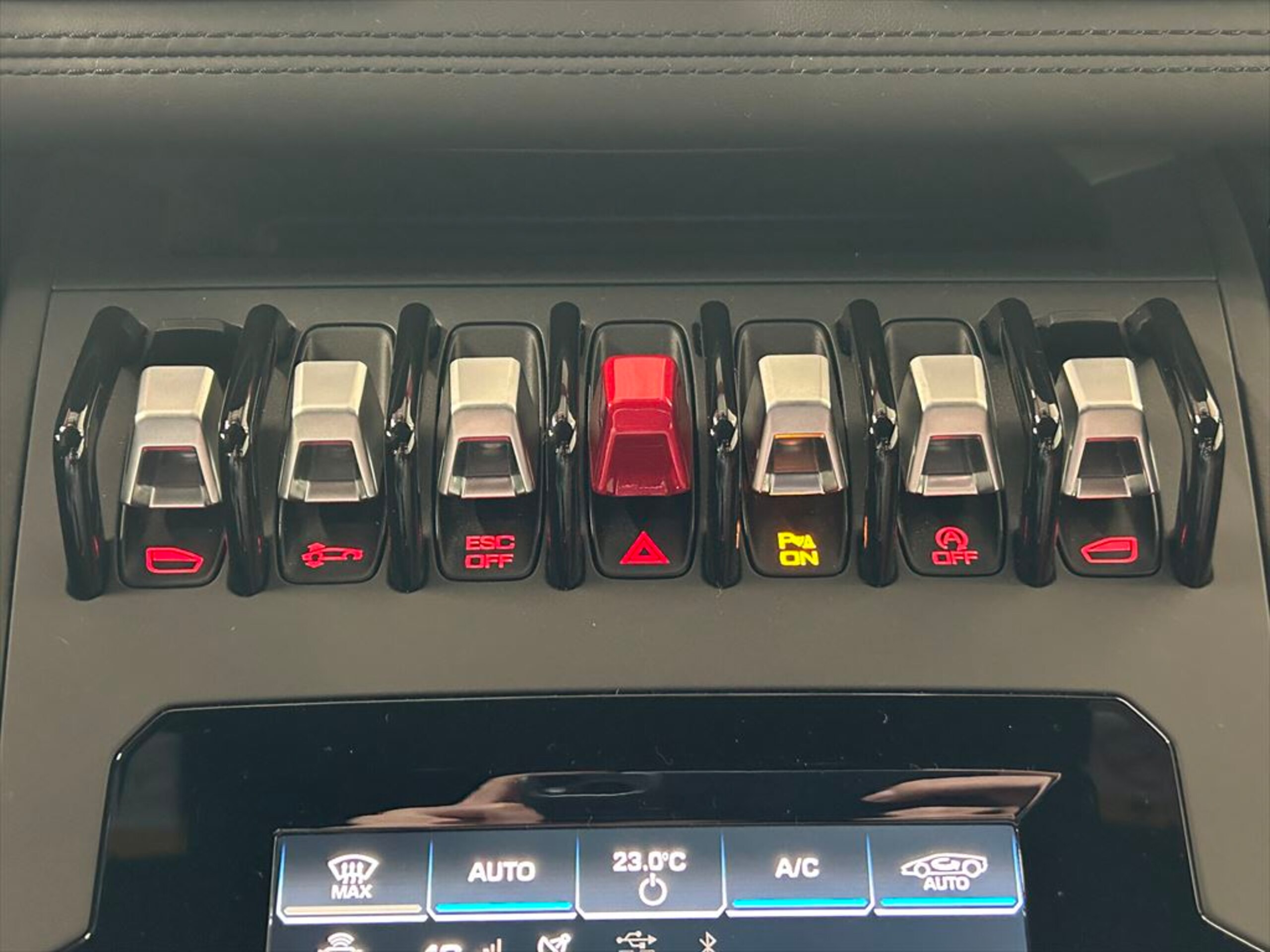 2020 Lamborghini Huracán EVO — Photo 16 / 22