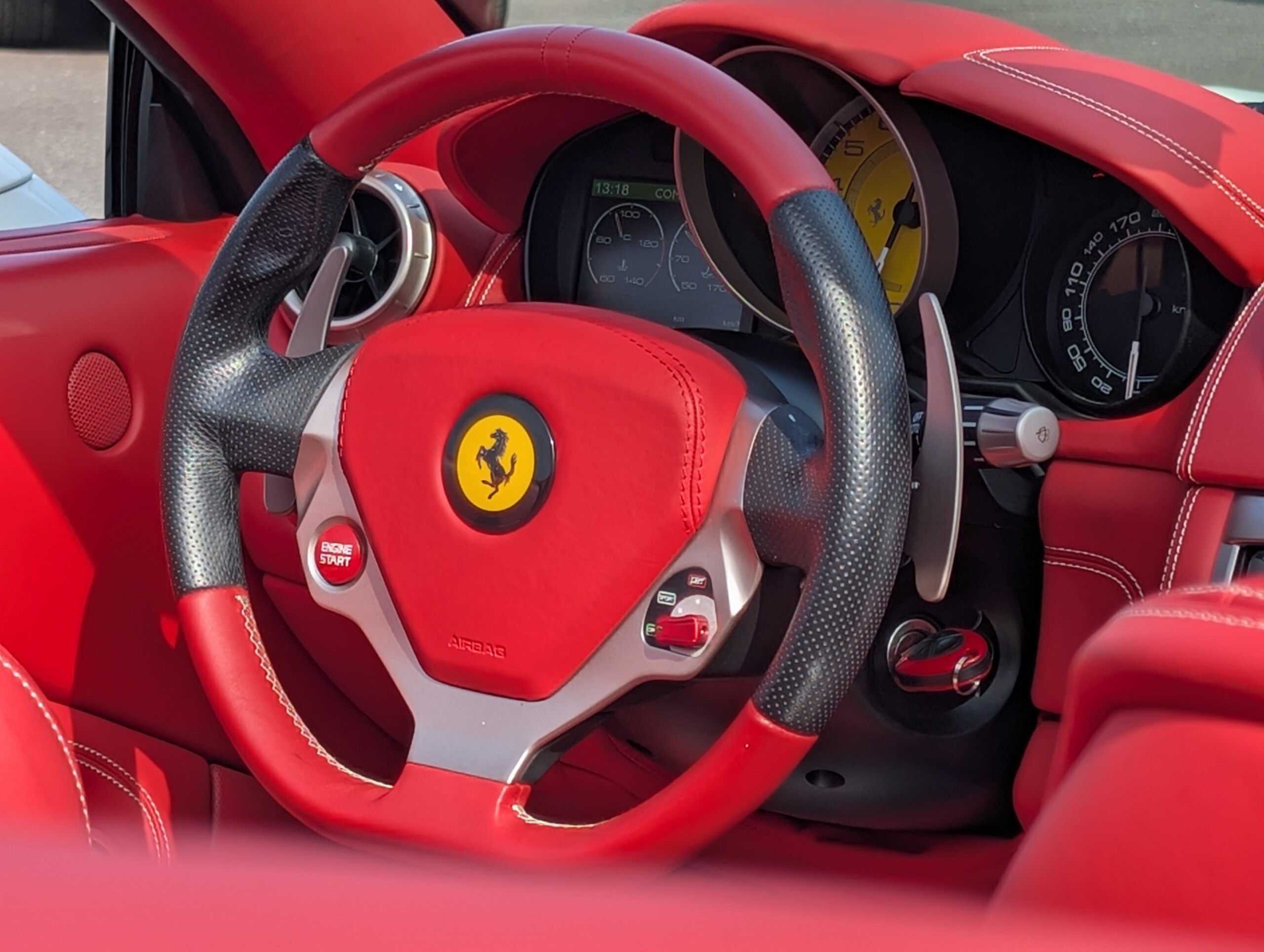 2009 Ferrari California F1 — Photo 7 / 19
