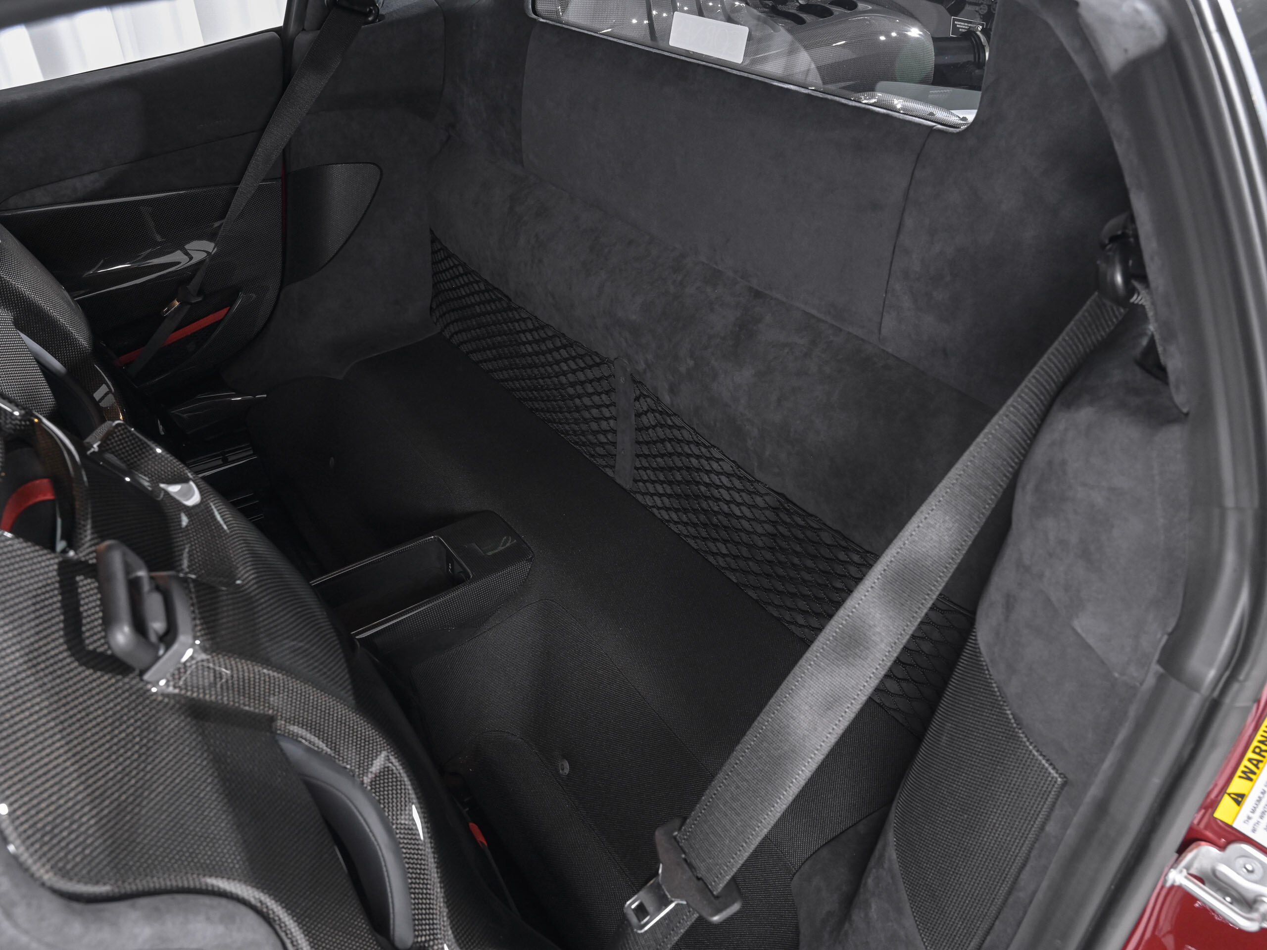 2020 Ferrari 488 Pista — Photo 25 / 30