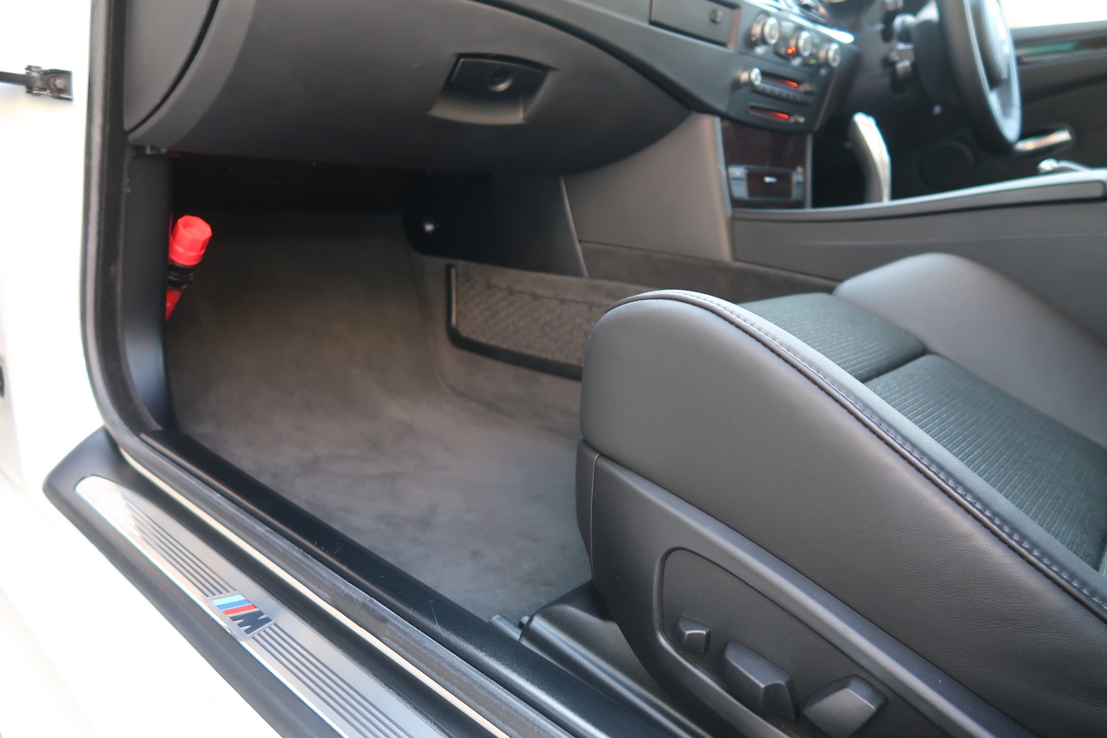 2008 BMW 525i M Sport — Photo 15 / 24