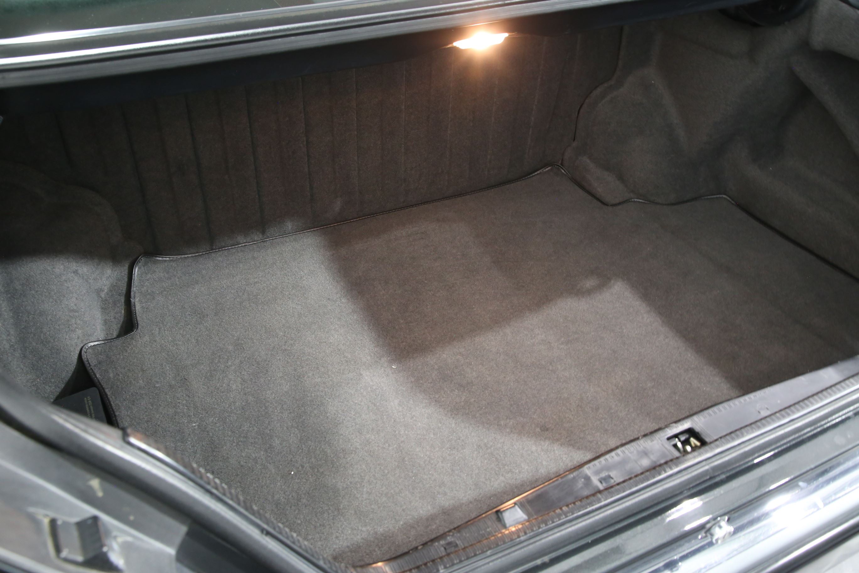 1992 Mercedes Benz 500E — Photo 22 / 22