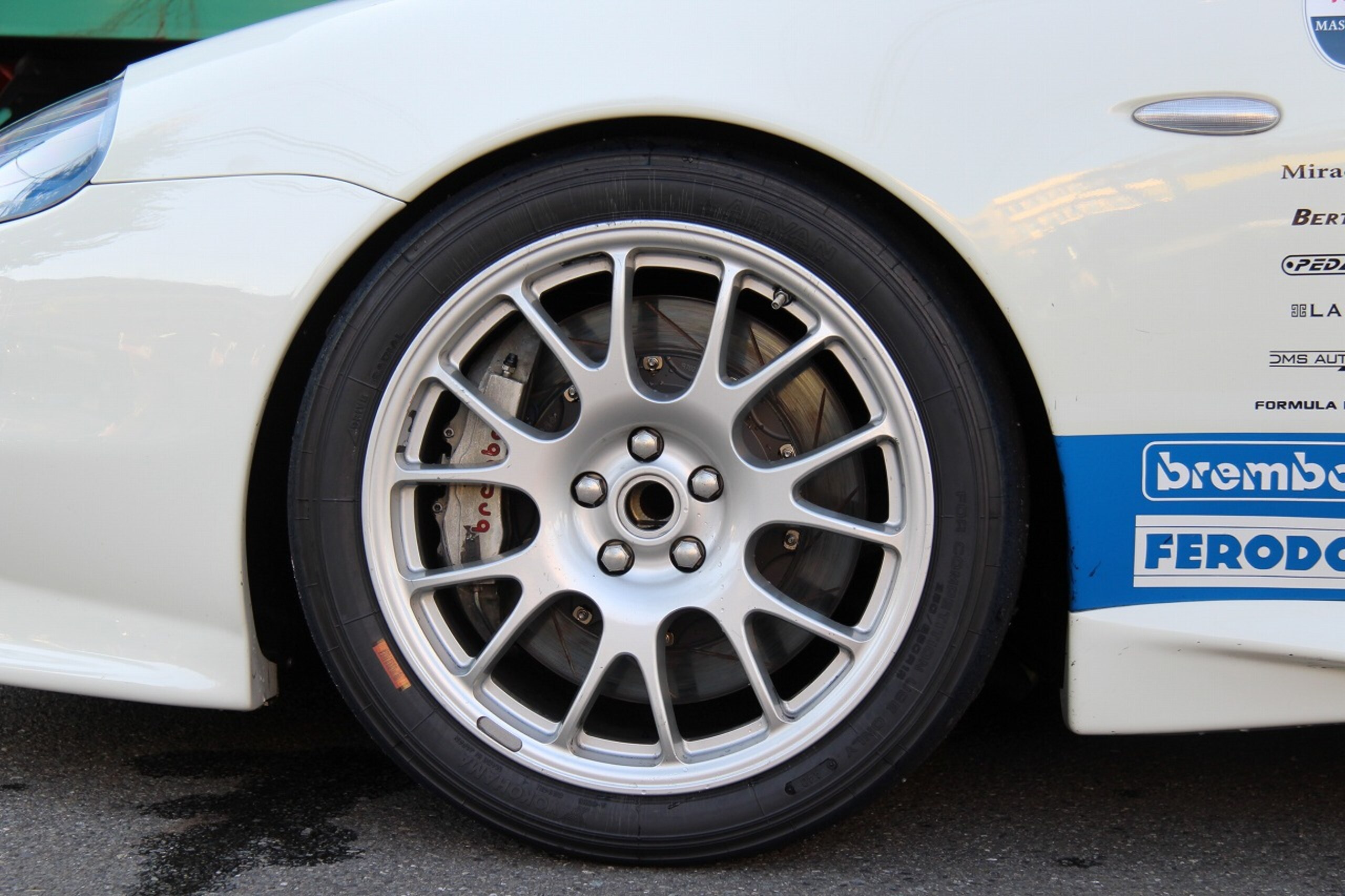 2003 Maserati 4200 Trofeo — Photo 13 / 17