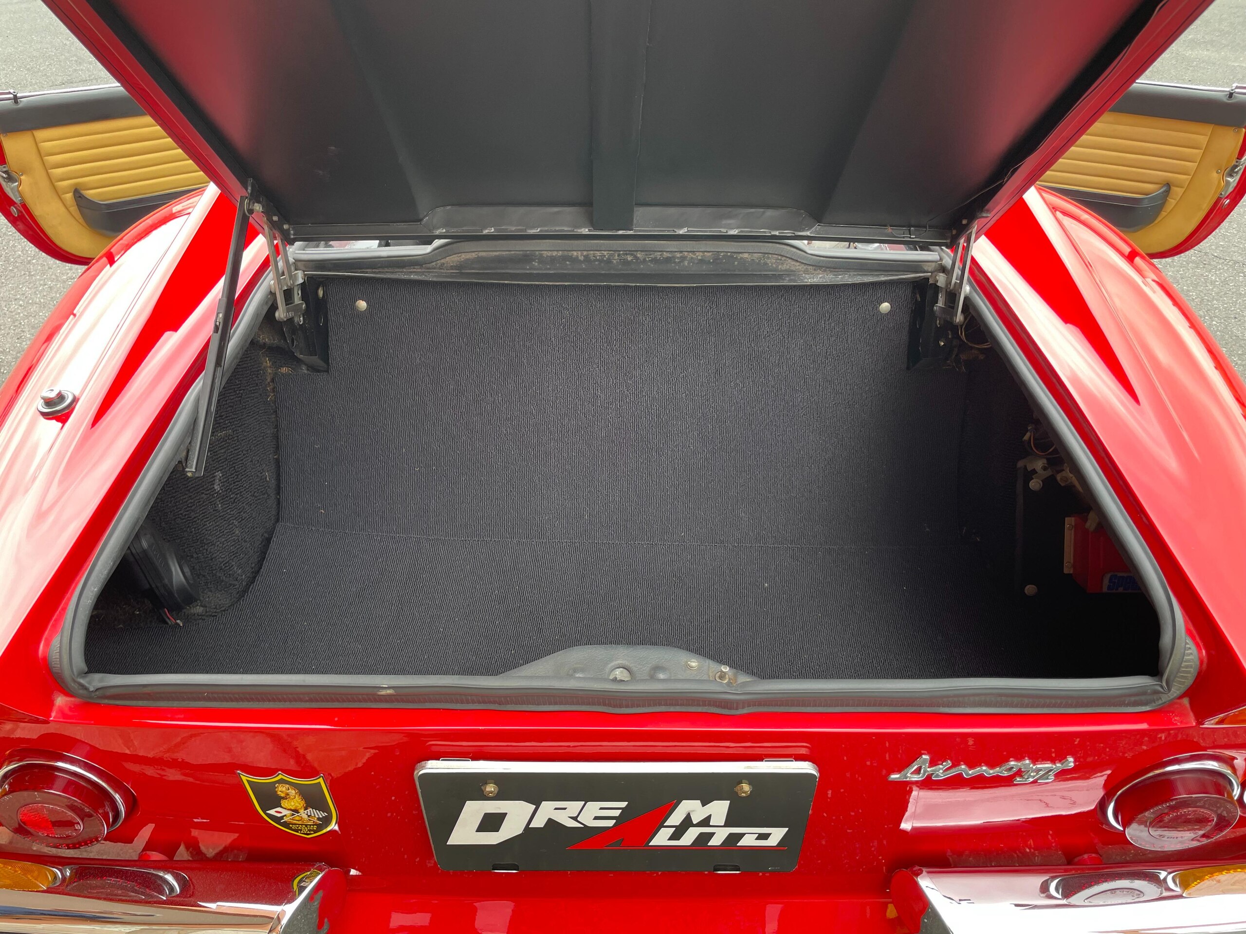 1972 Ferrari DINO 246GT — Photo 12 / 13