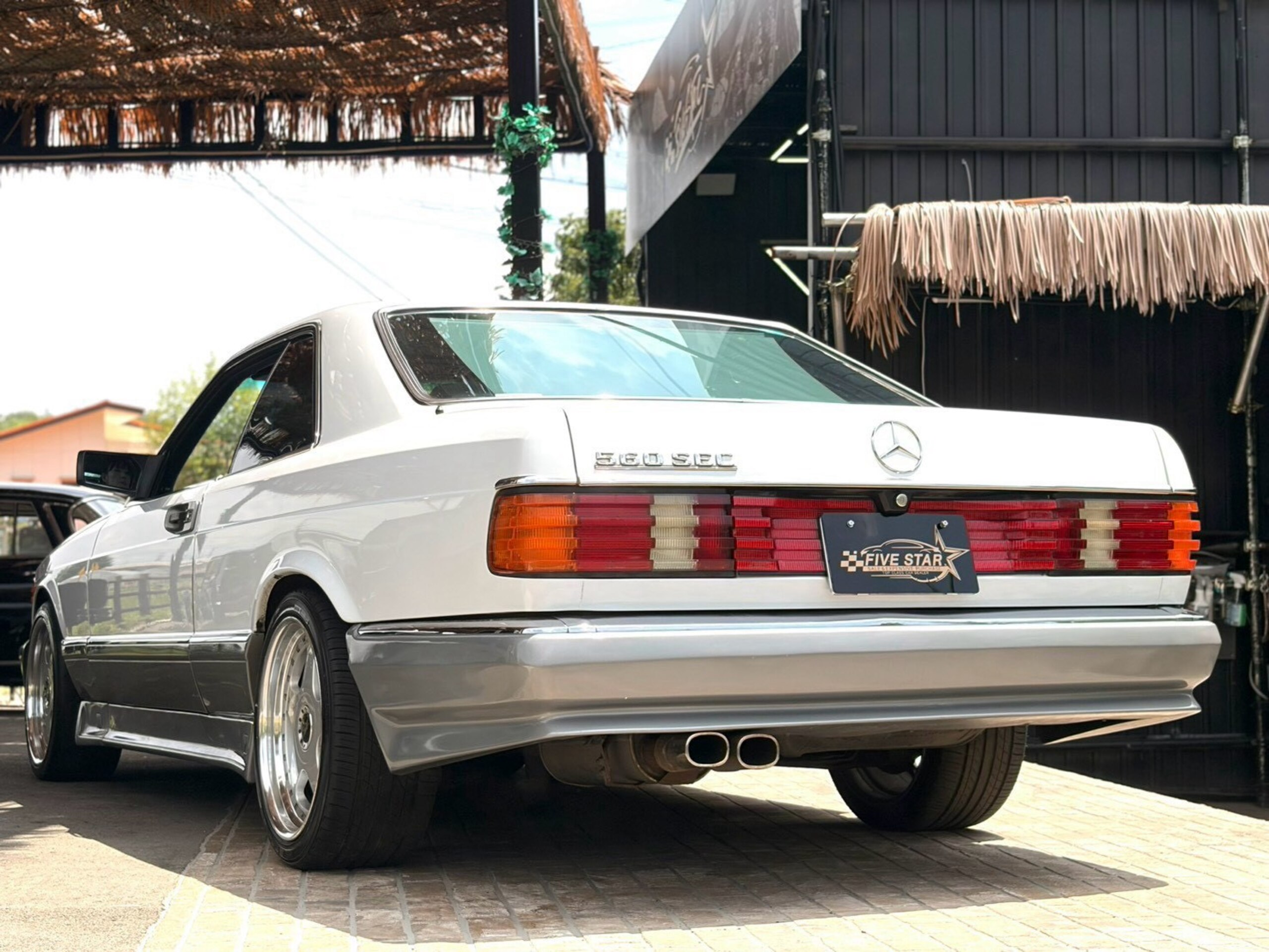 1986 Mercedes Benz 560SEC — Photo 14 / 36