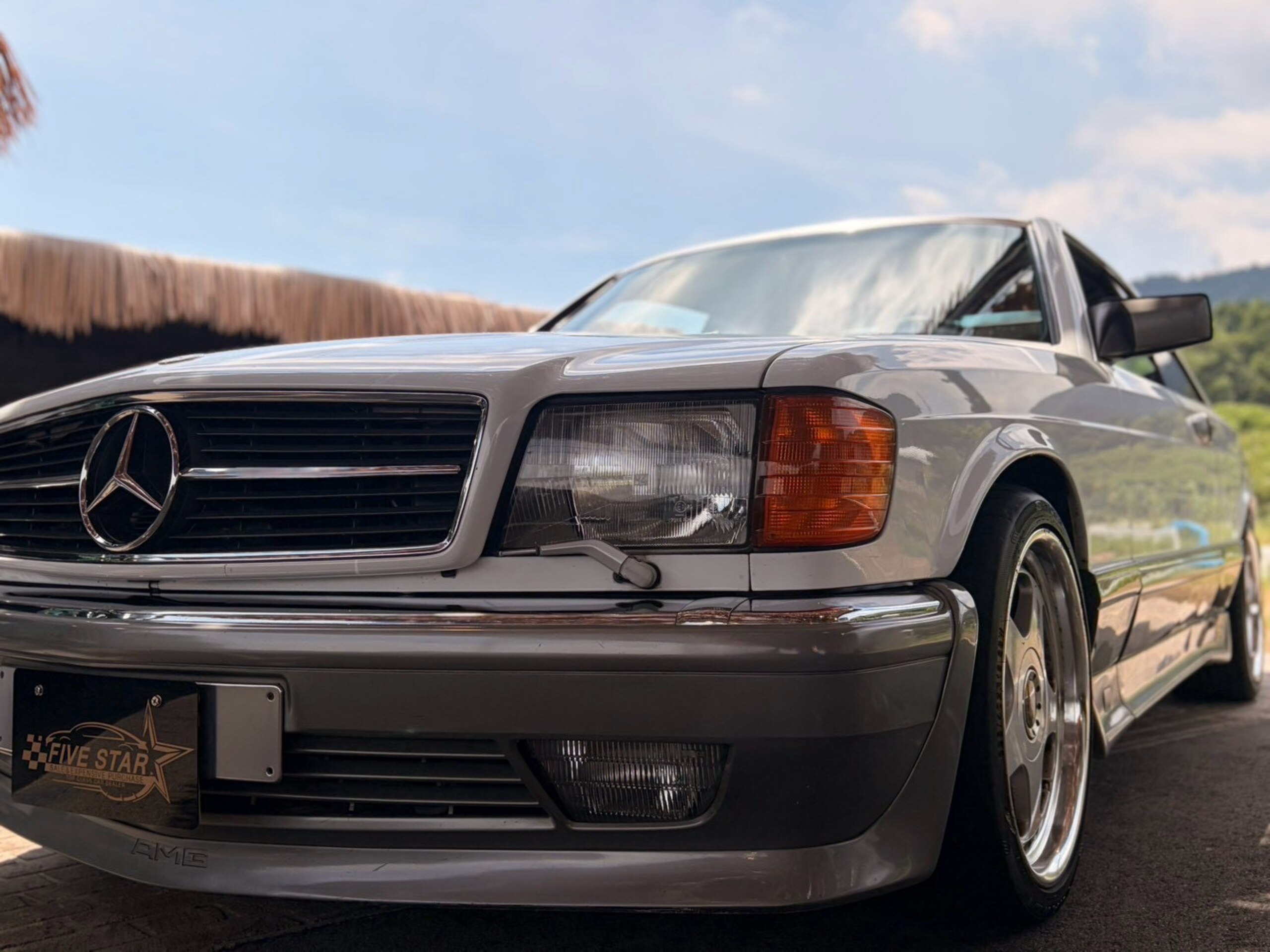 1986 Mercedes Benz 560SEC — Photo 25 / 36