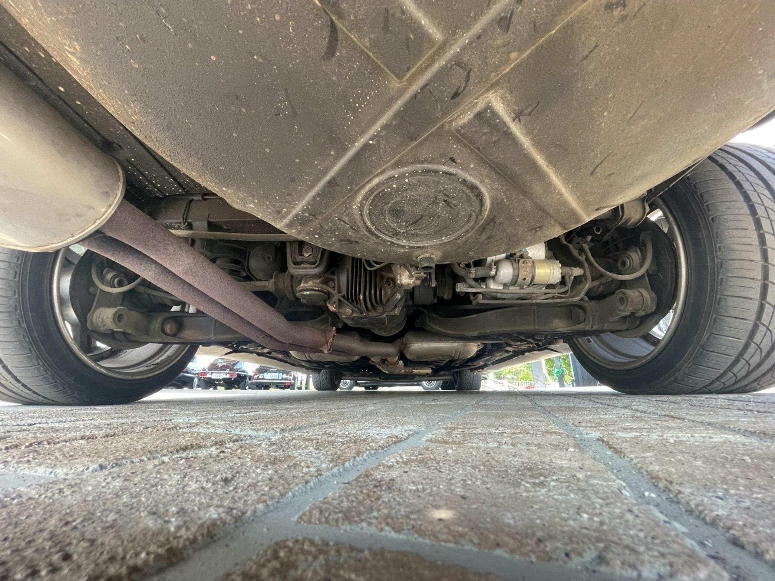 1986 Mercedes Benz 560SEC — Photo 36 / 36
