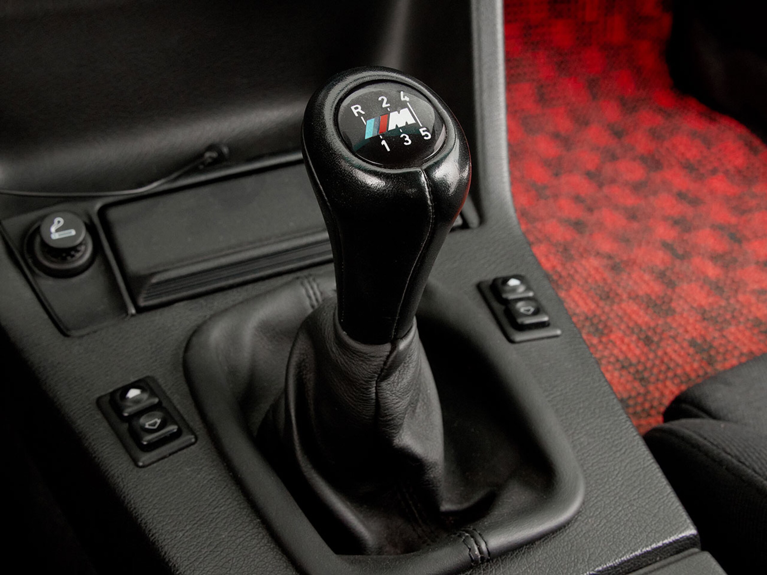 1987 BMW M3 Coupe — Photo 9 / 23