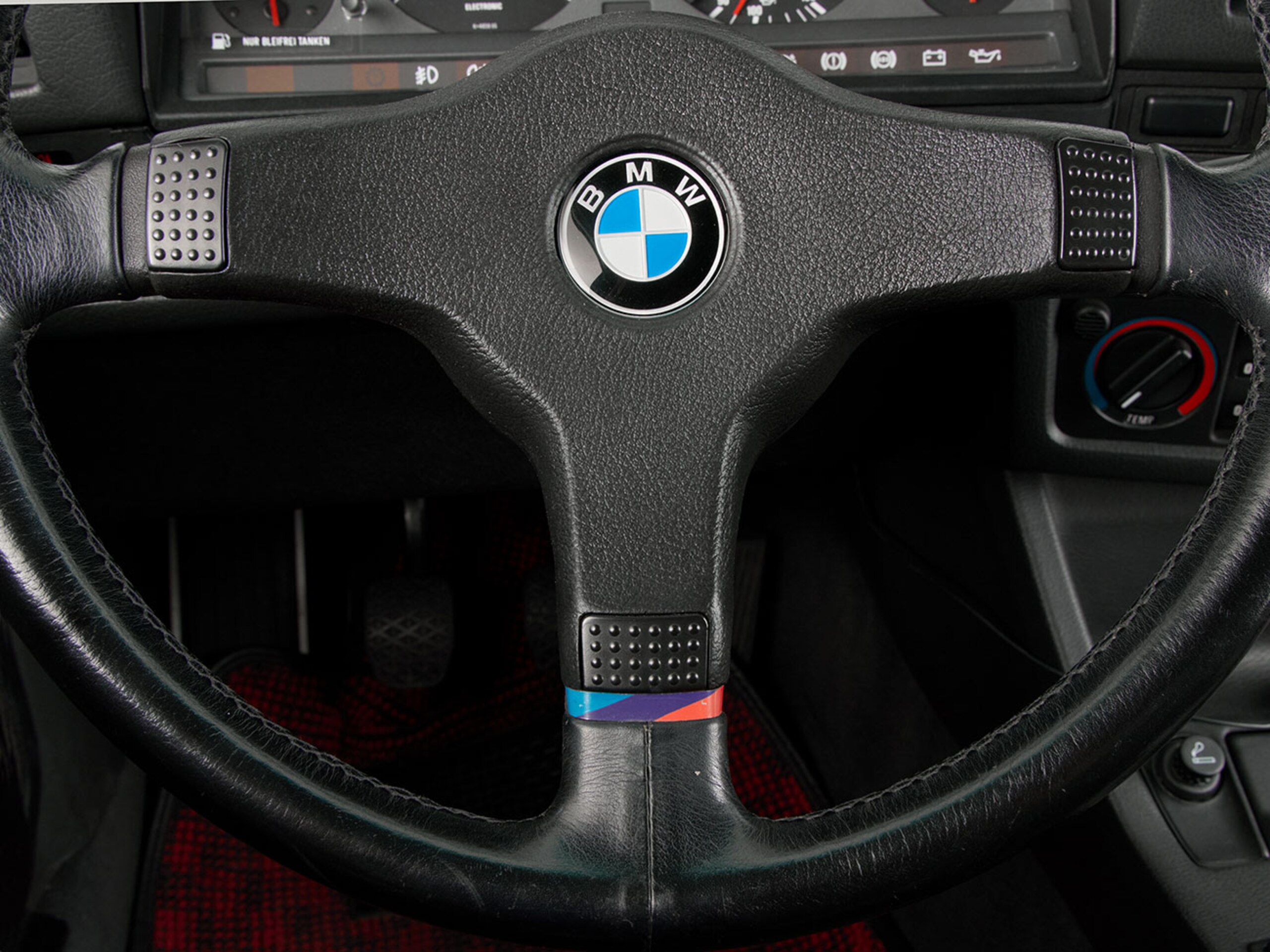 1987 BMW M3 Coupe — Photo 15 / 23