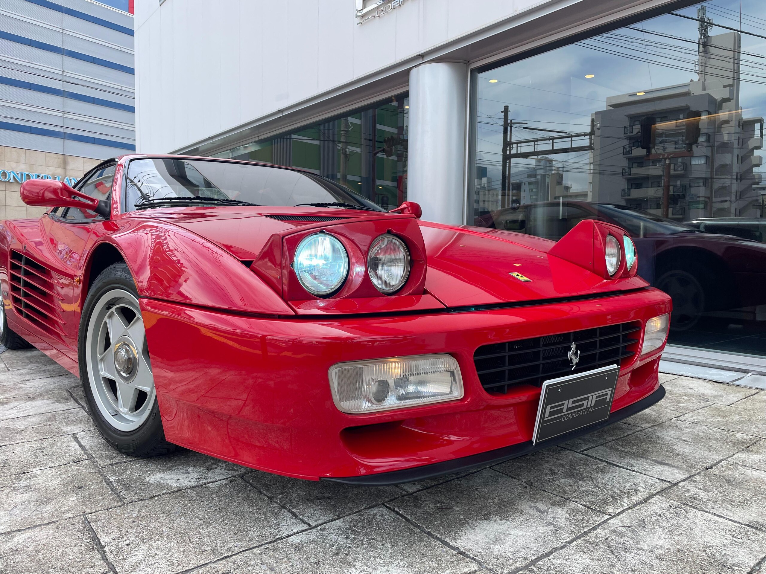 1988 Ferrari Testarossa — Photo 7 / 33
