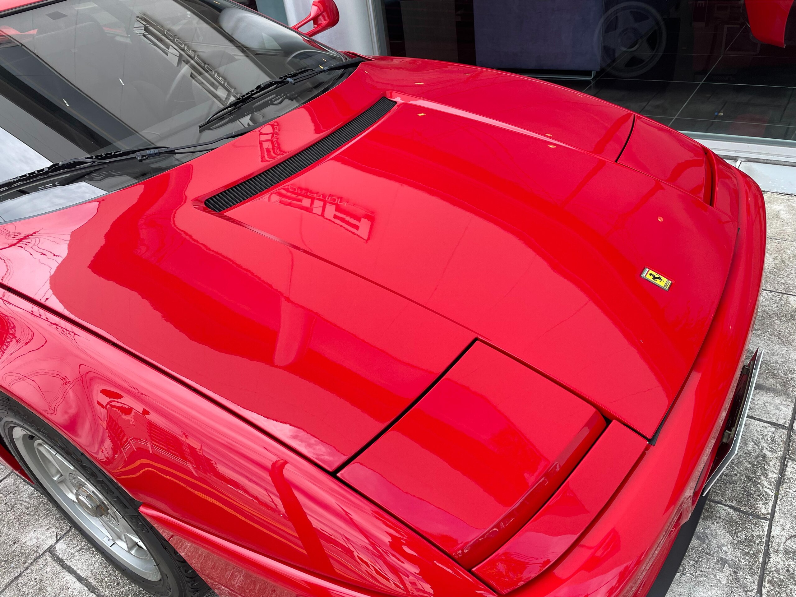 1988 Ferrari Testarossa — Photo 8 / 33