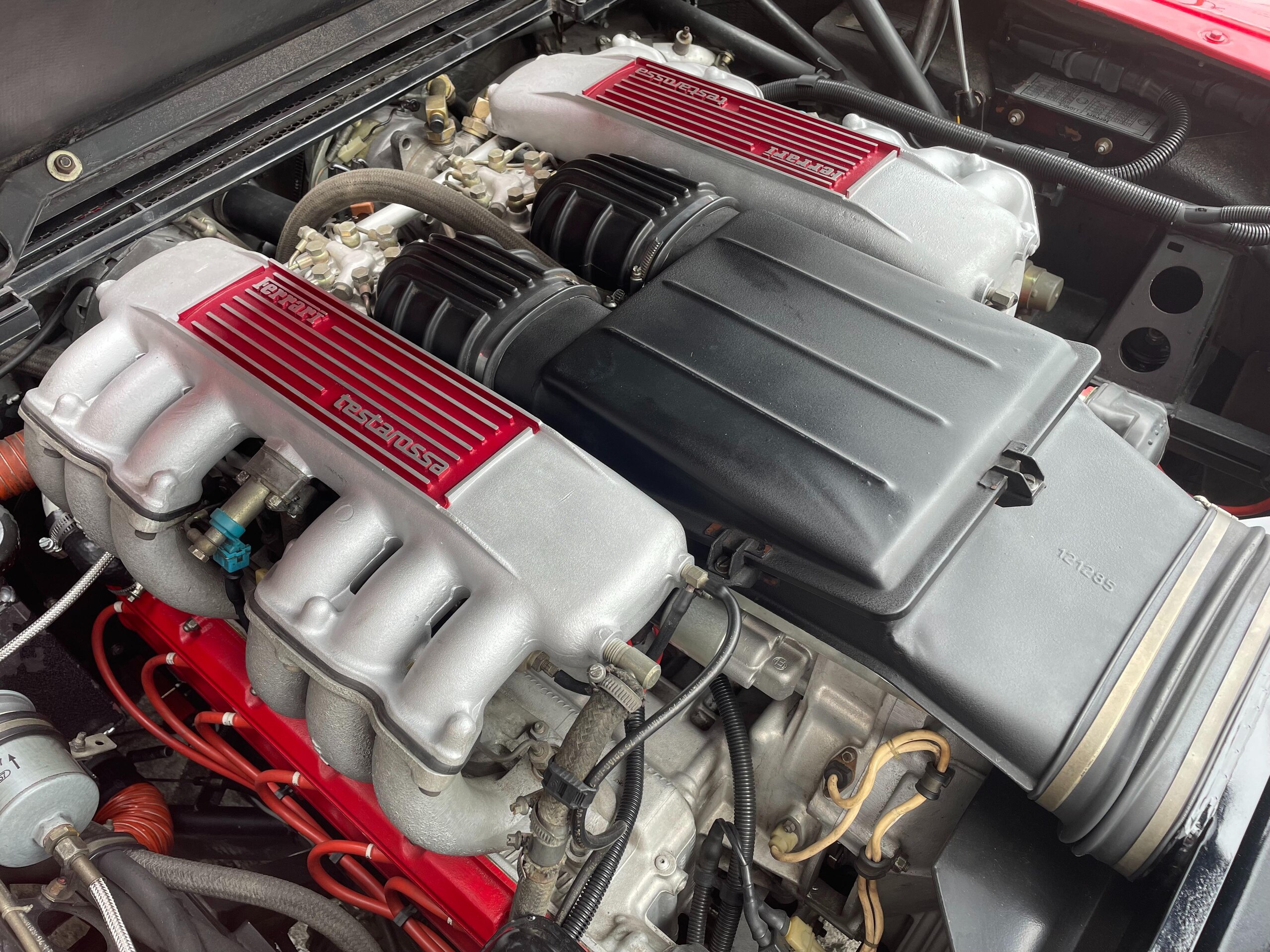 1988 Ferrari Testarossa — Photo 29 / 33