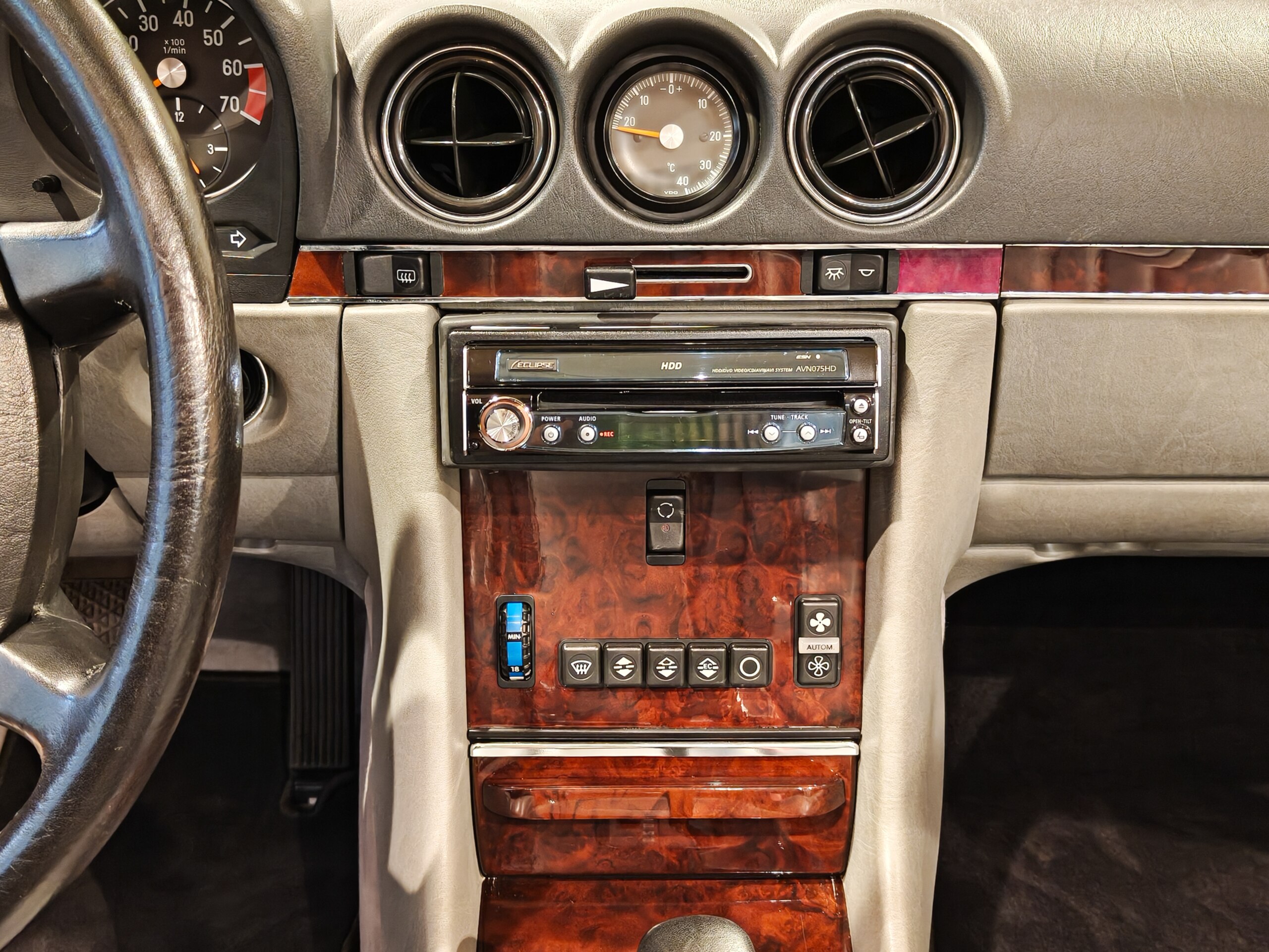 1989 Mercedes Benz 500SL — Photo 9 / 29