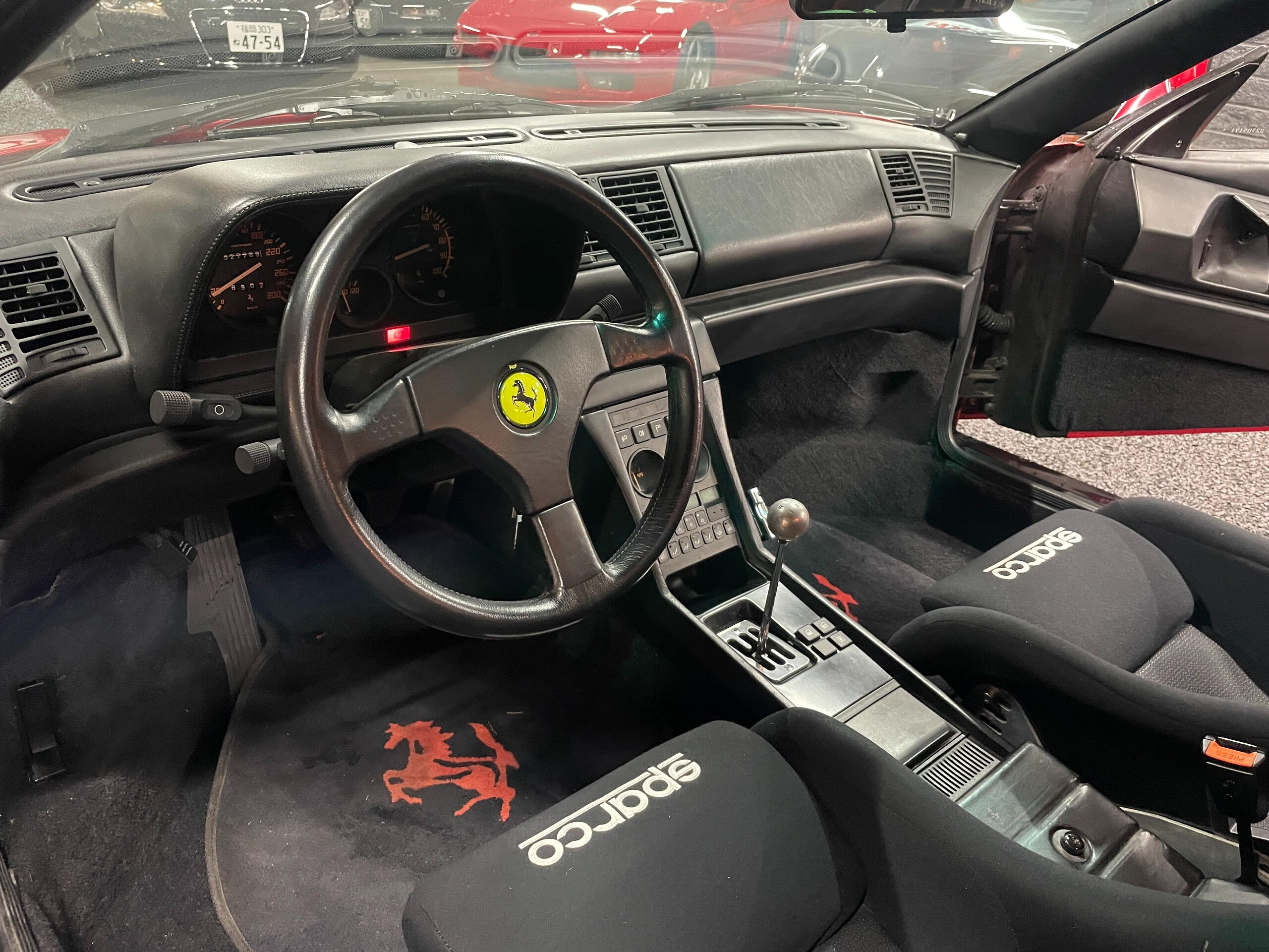 1990 Ferrari 348 TB — Photo 8 / 52