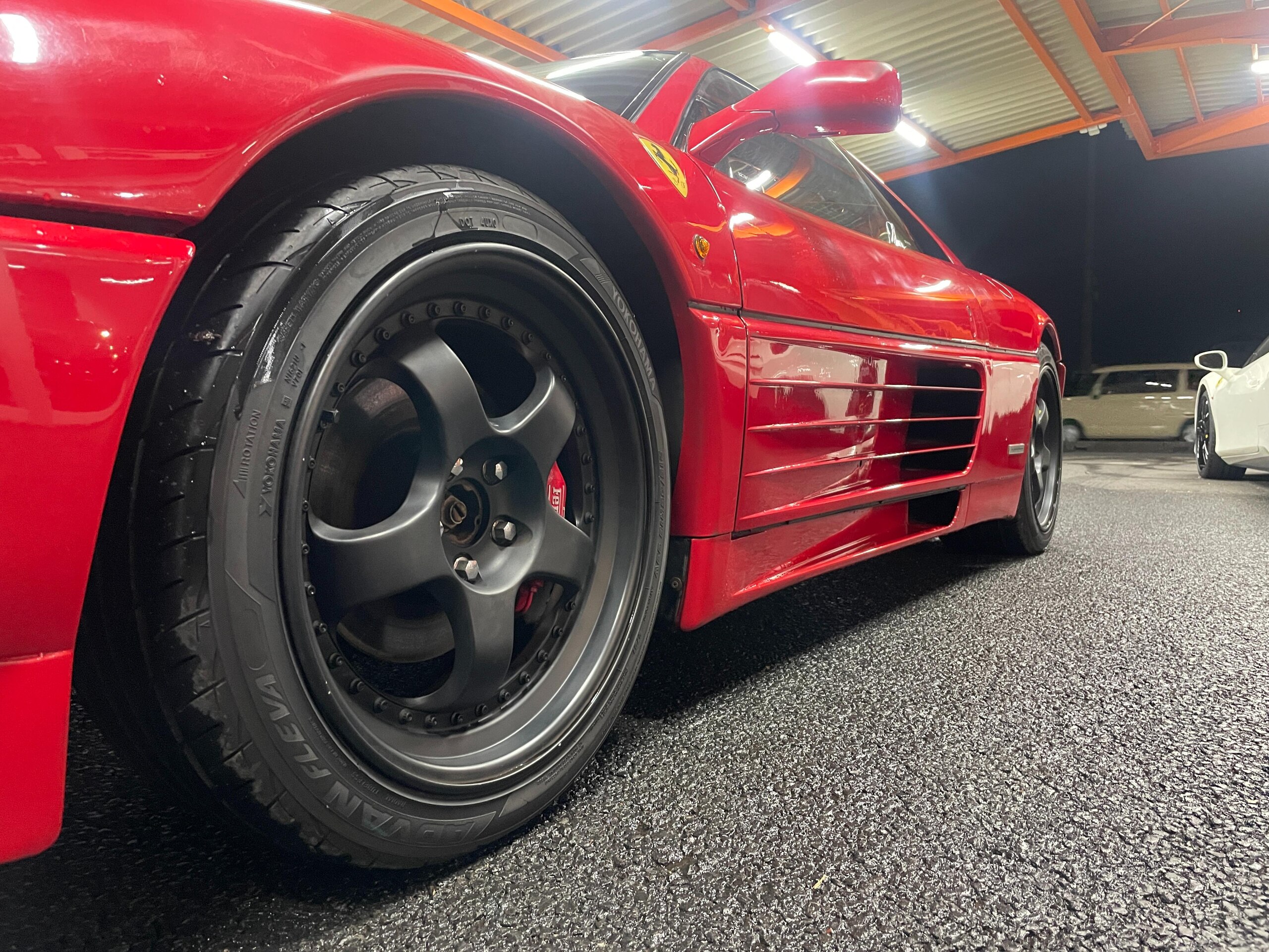 1990 Ferrari 348 TB — Photo 14 / 52
