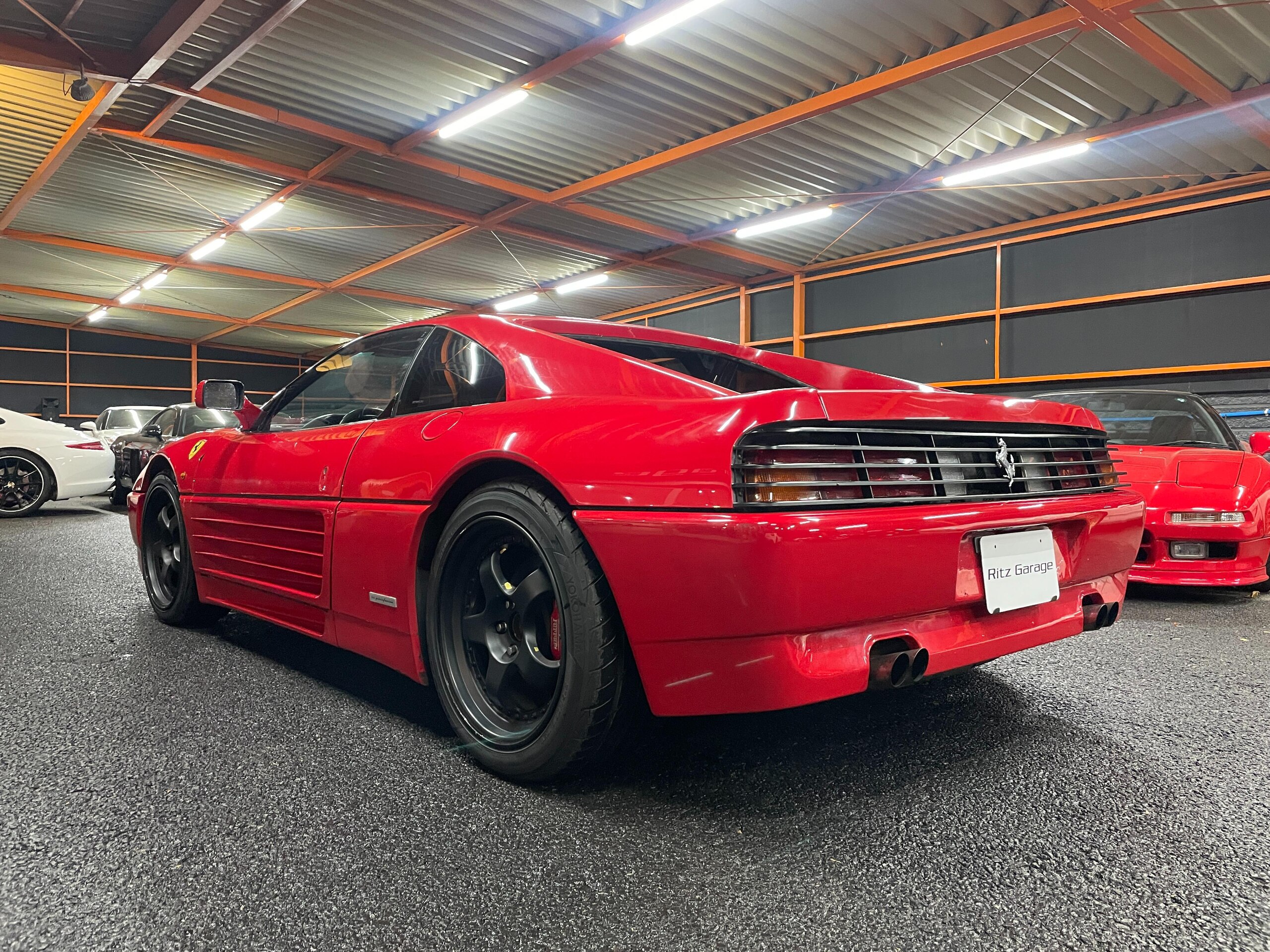 1990 Ferrari 348 TB — Photo 18 / 52