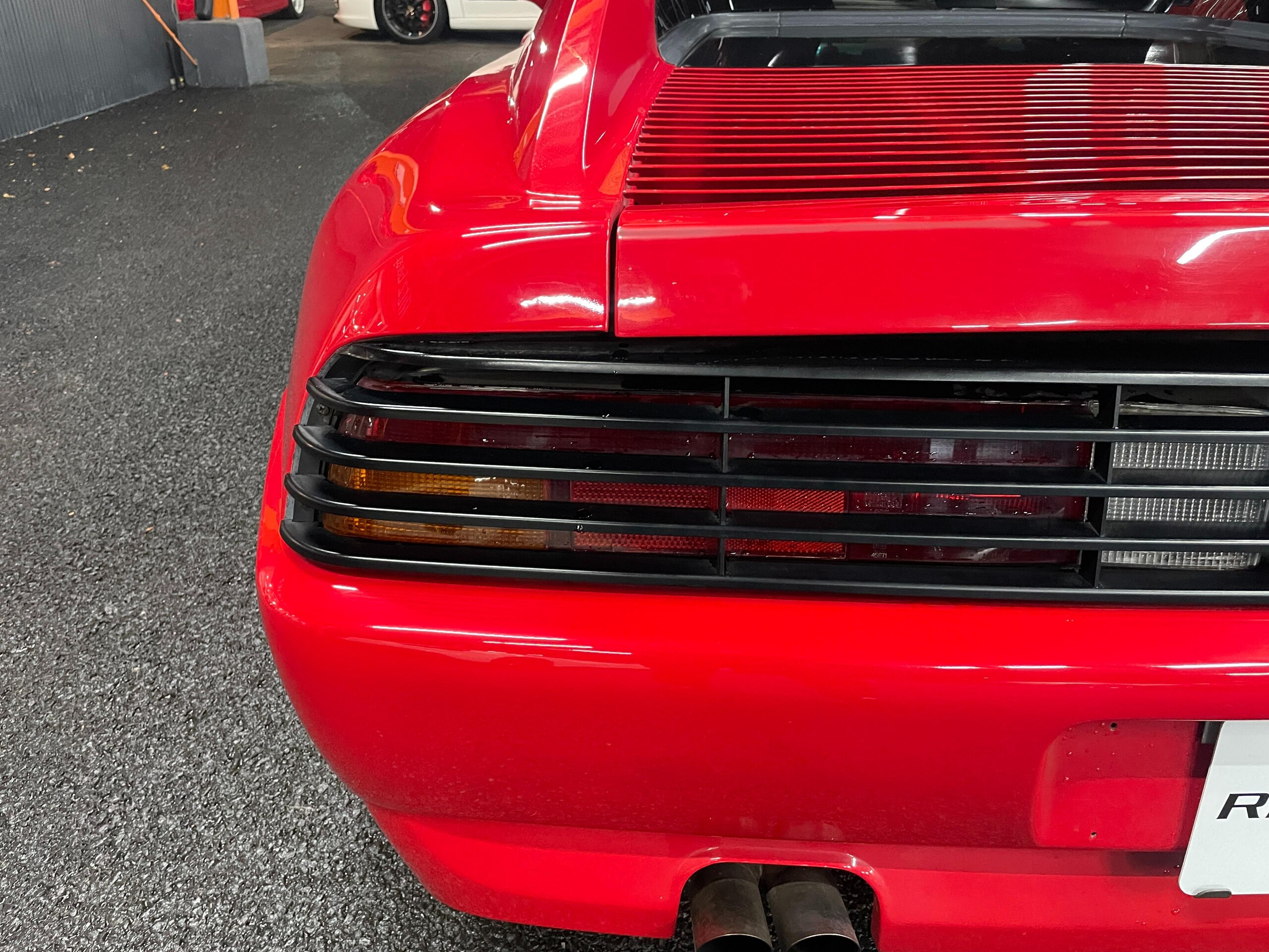 1990 Ferrari 348 TB — Photo 22 / 52