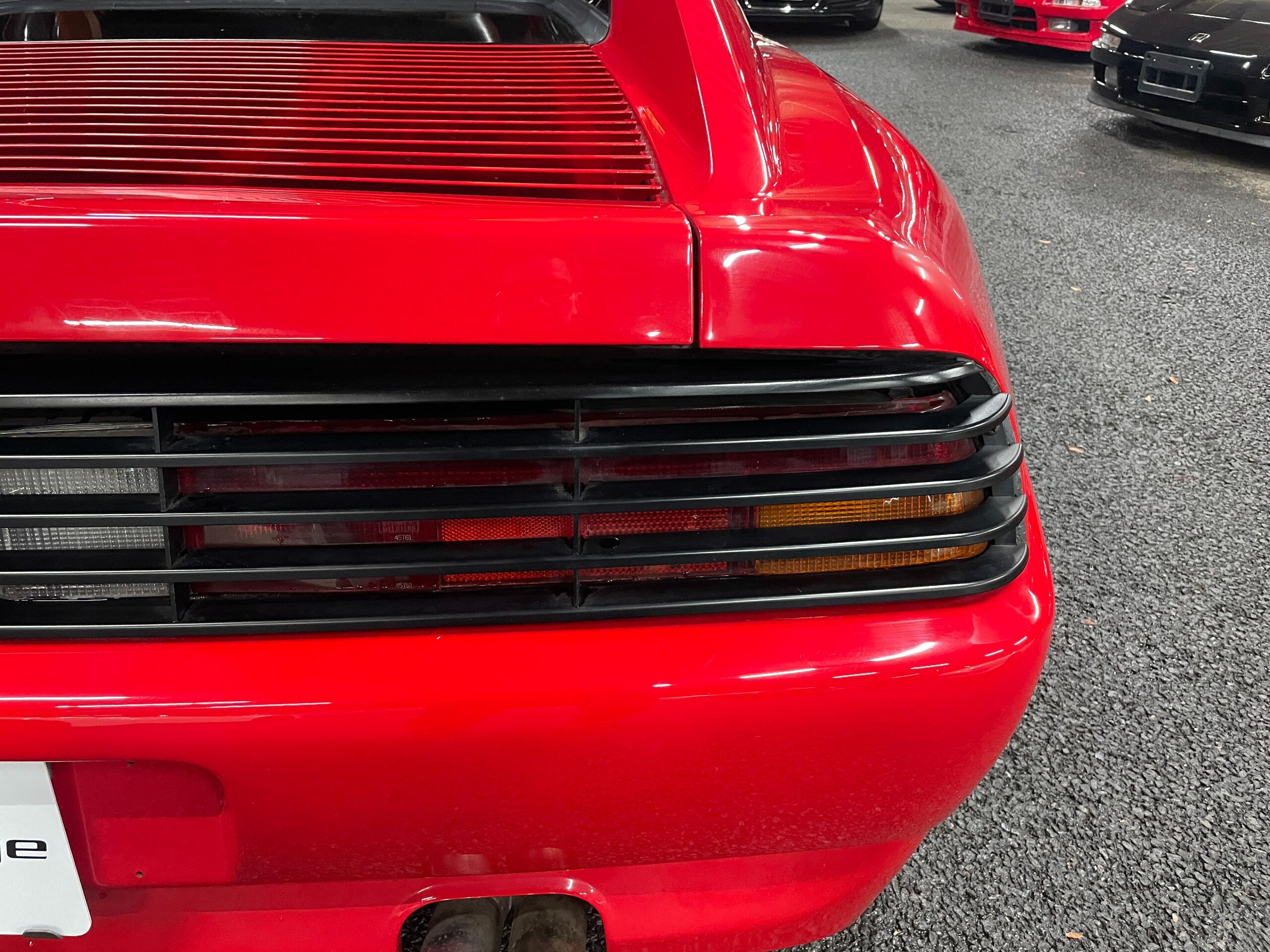 1990 Ferrari 348 TB — Photo 23 / 52