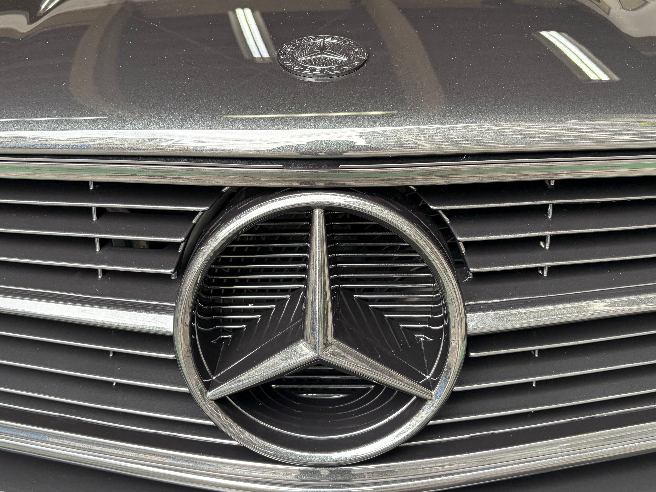 1990 Mercedes Benz 560SEC — Photo 29 / 39