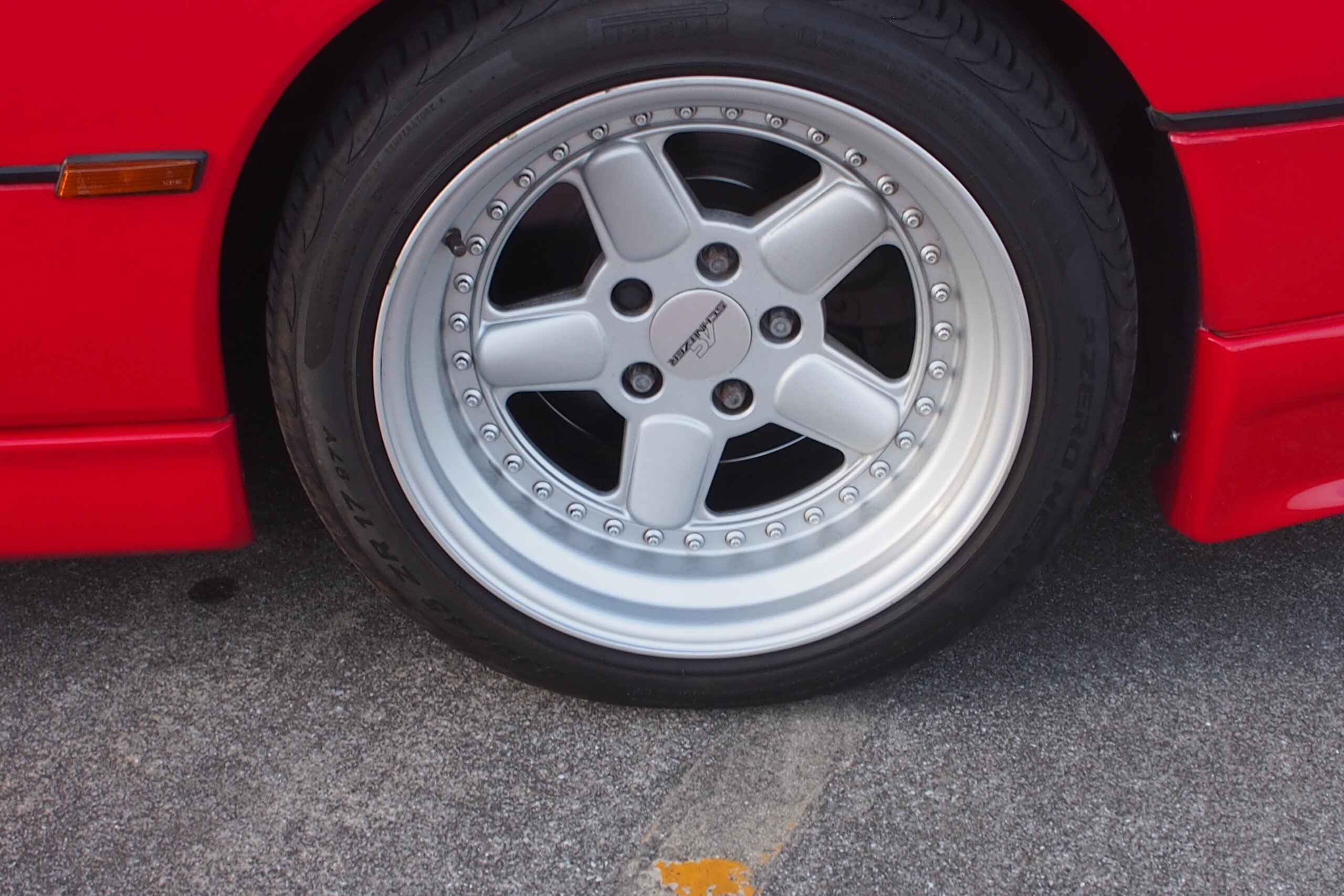 1991 BMW 850i — Photo 18 / 25