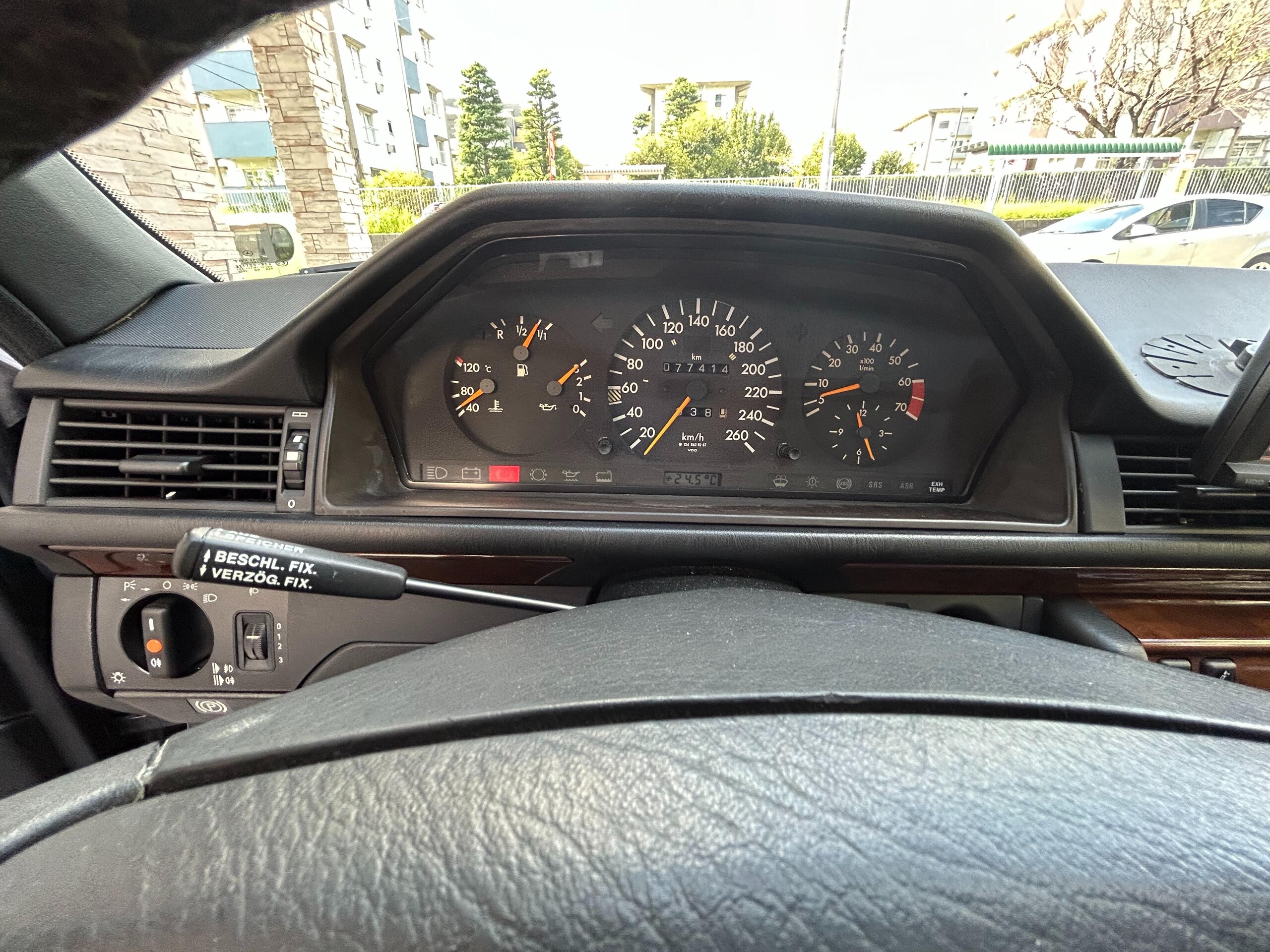 1991 Mercedes Benz 500E — Photo 8 / 27