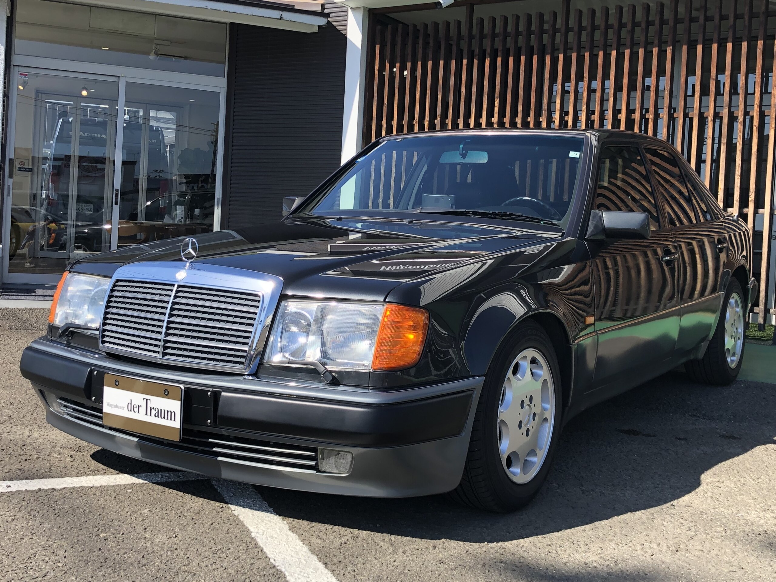 1991 Mercedes Benz 500E Power seats for sale in Japan