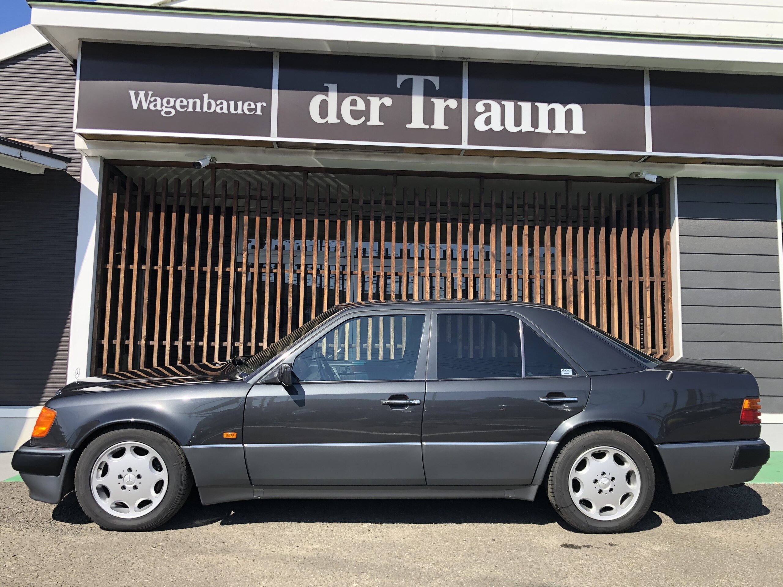 1991 Mercedes Benz 500E — Photo 7 / 60