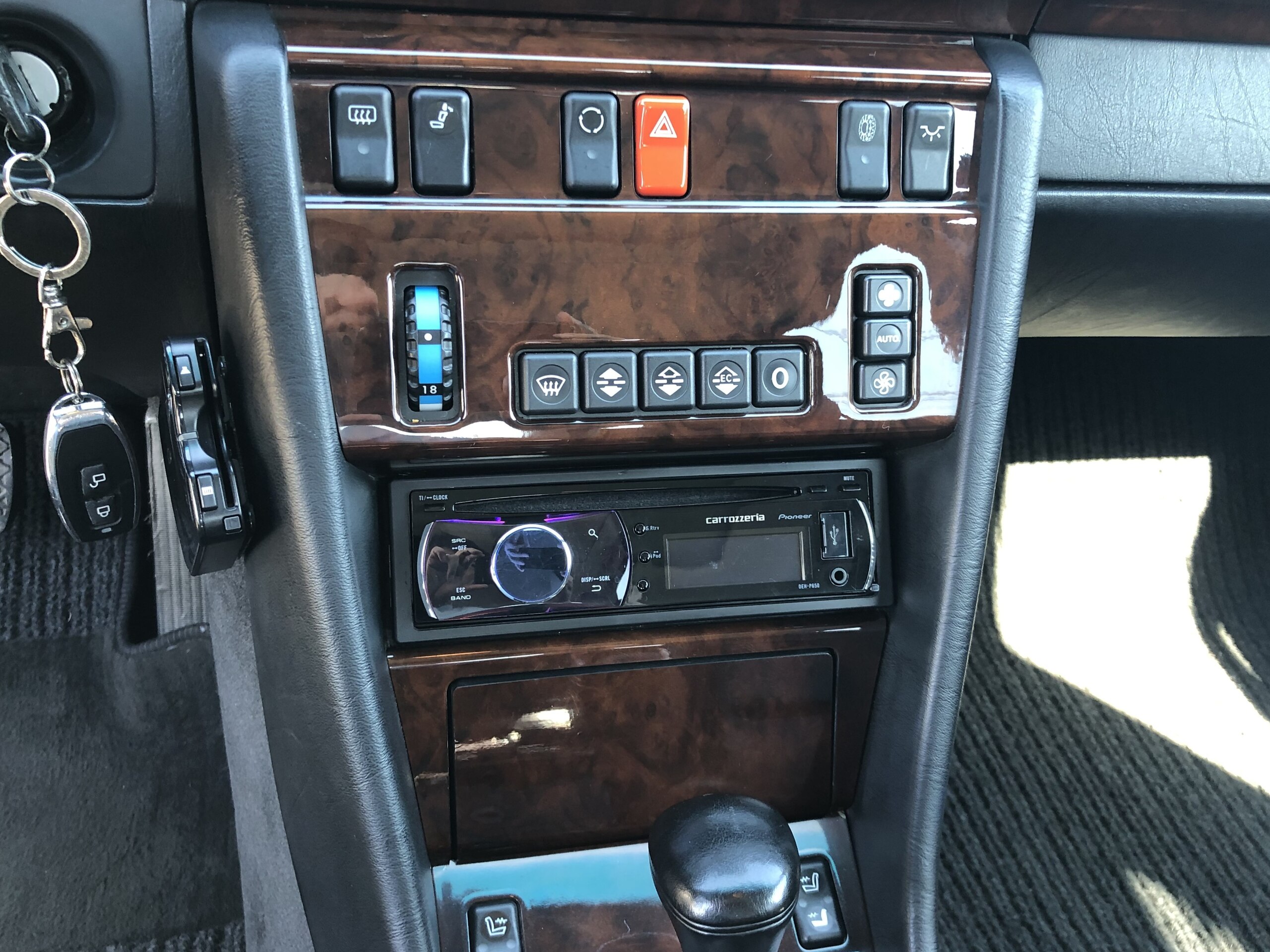 1991 Mercedes Benz 500E — Photo 14 / 60