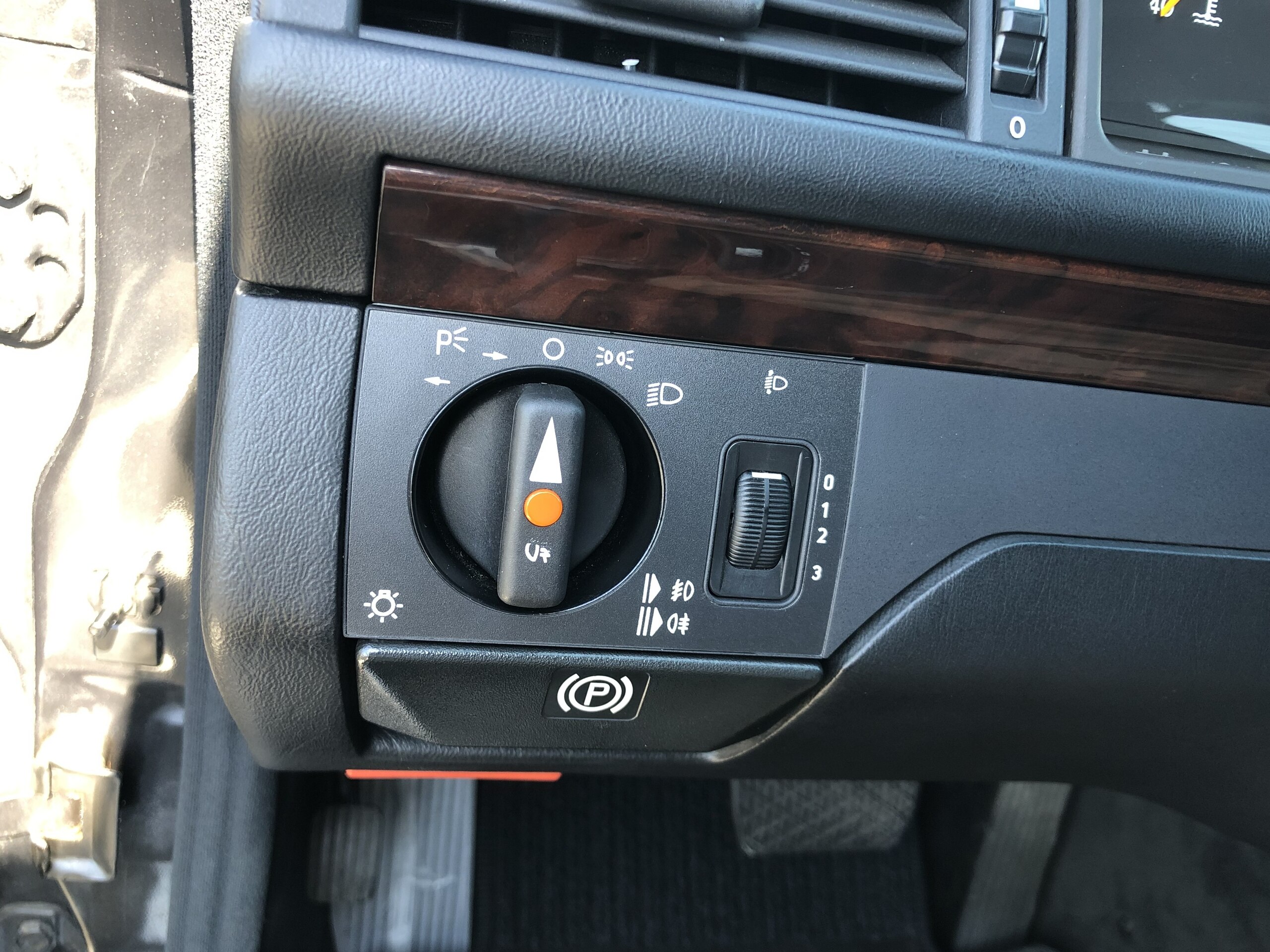 1991 Mercedes Benz 500E — Photo 39 / 60