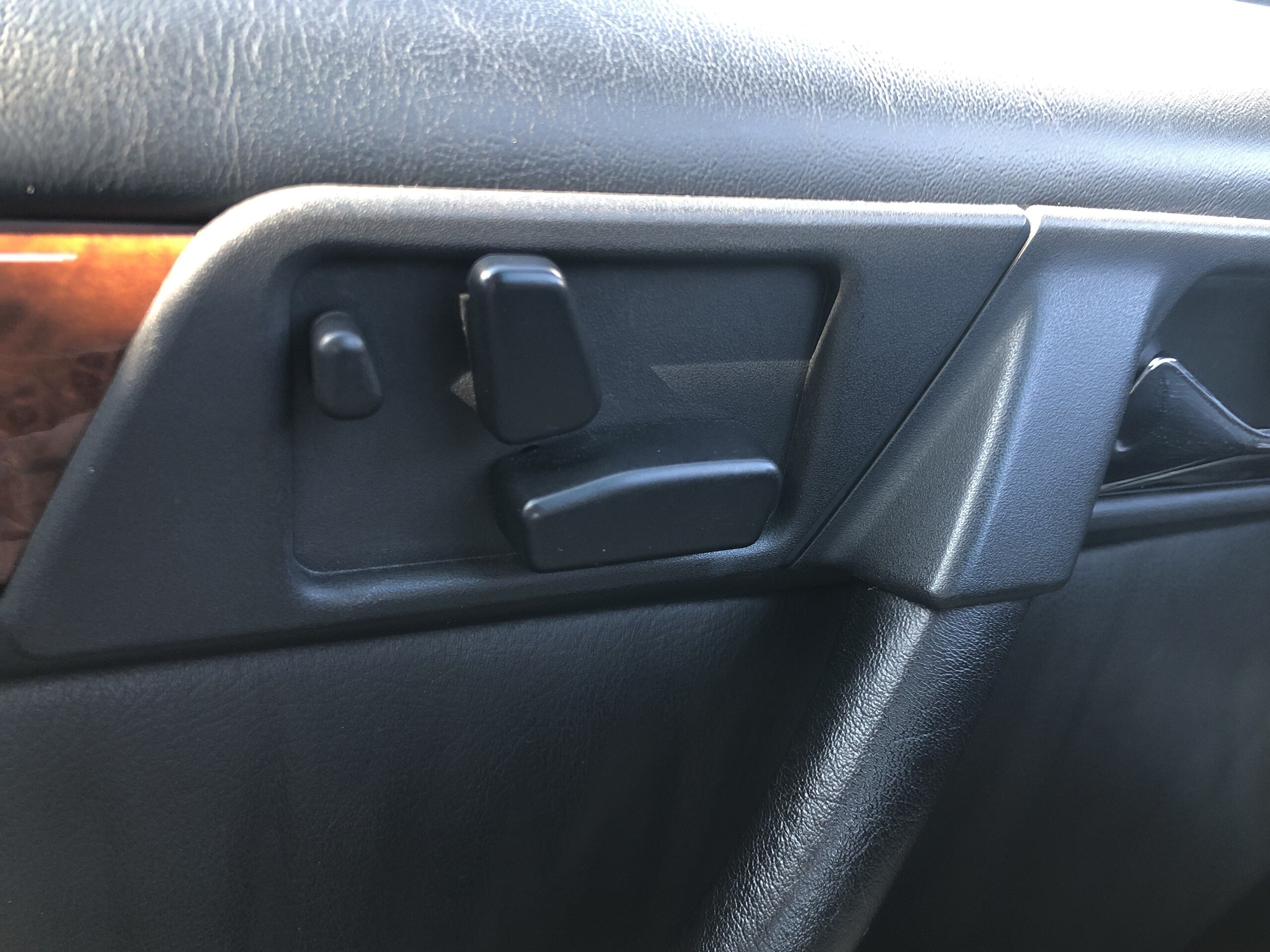1991 Mercedes Benz 500E — Photo 45 / 60