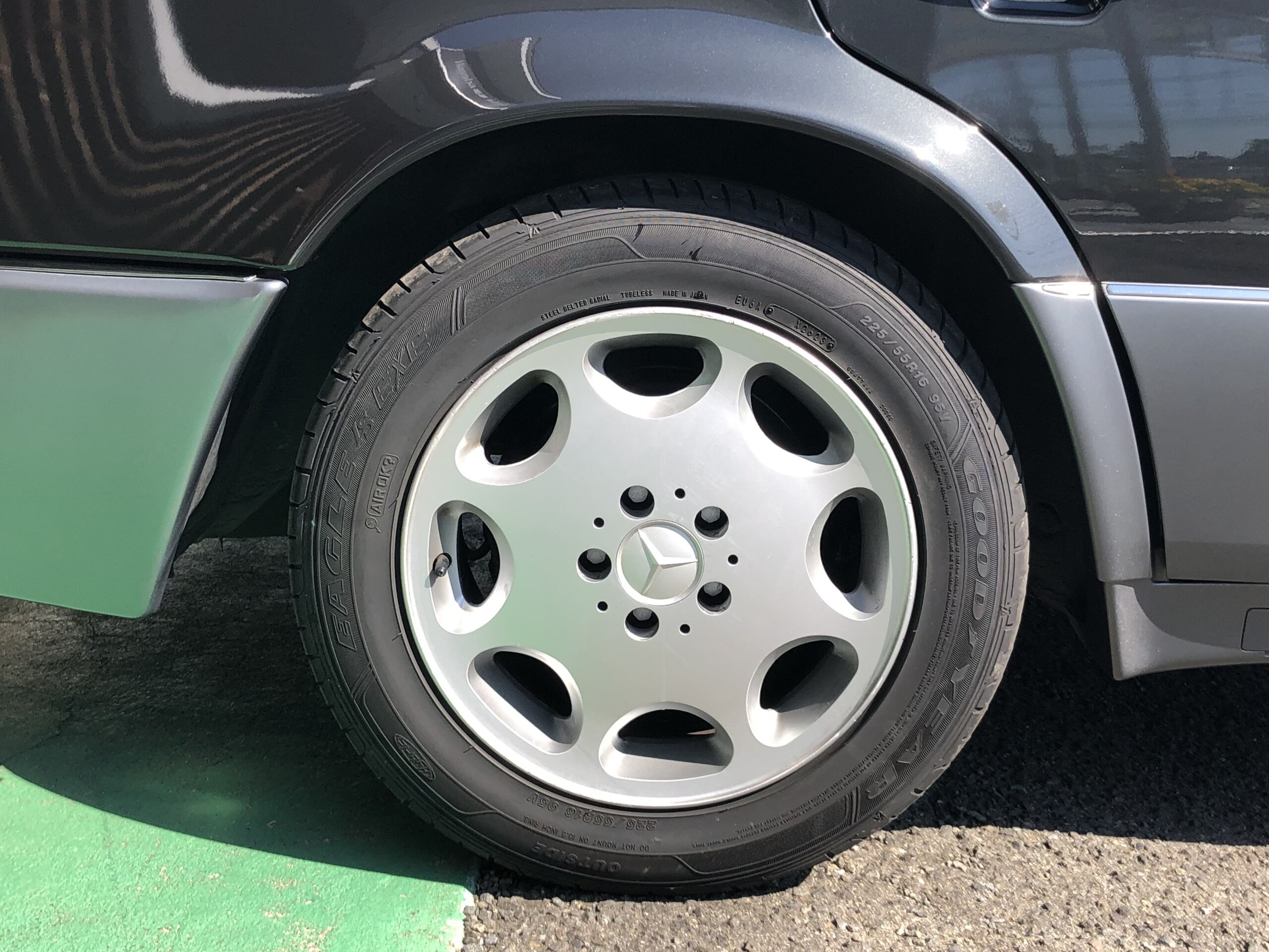 1991 Mercedes Benz 500E — Photo 52 / 60
