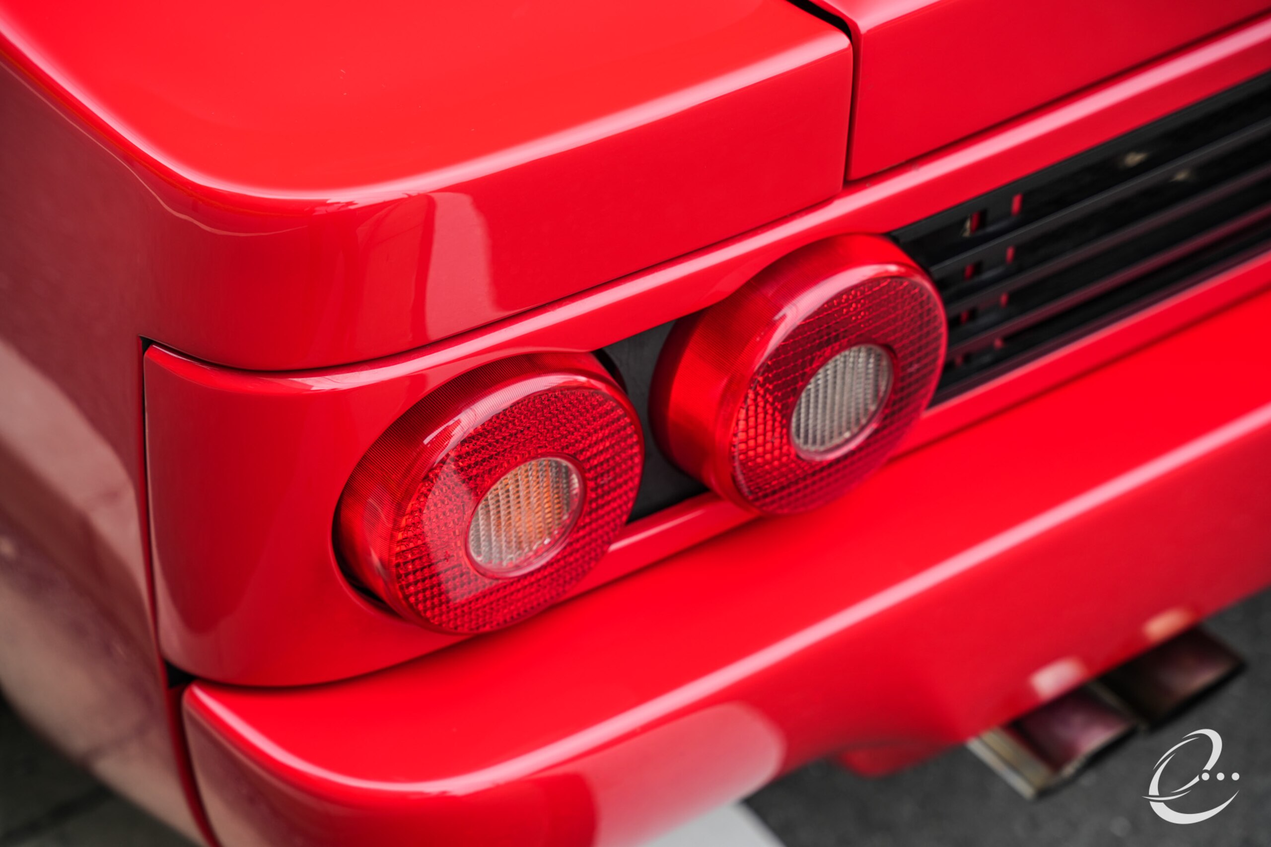 1992 Ferrari 512TR — Photo 19 / 74