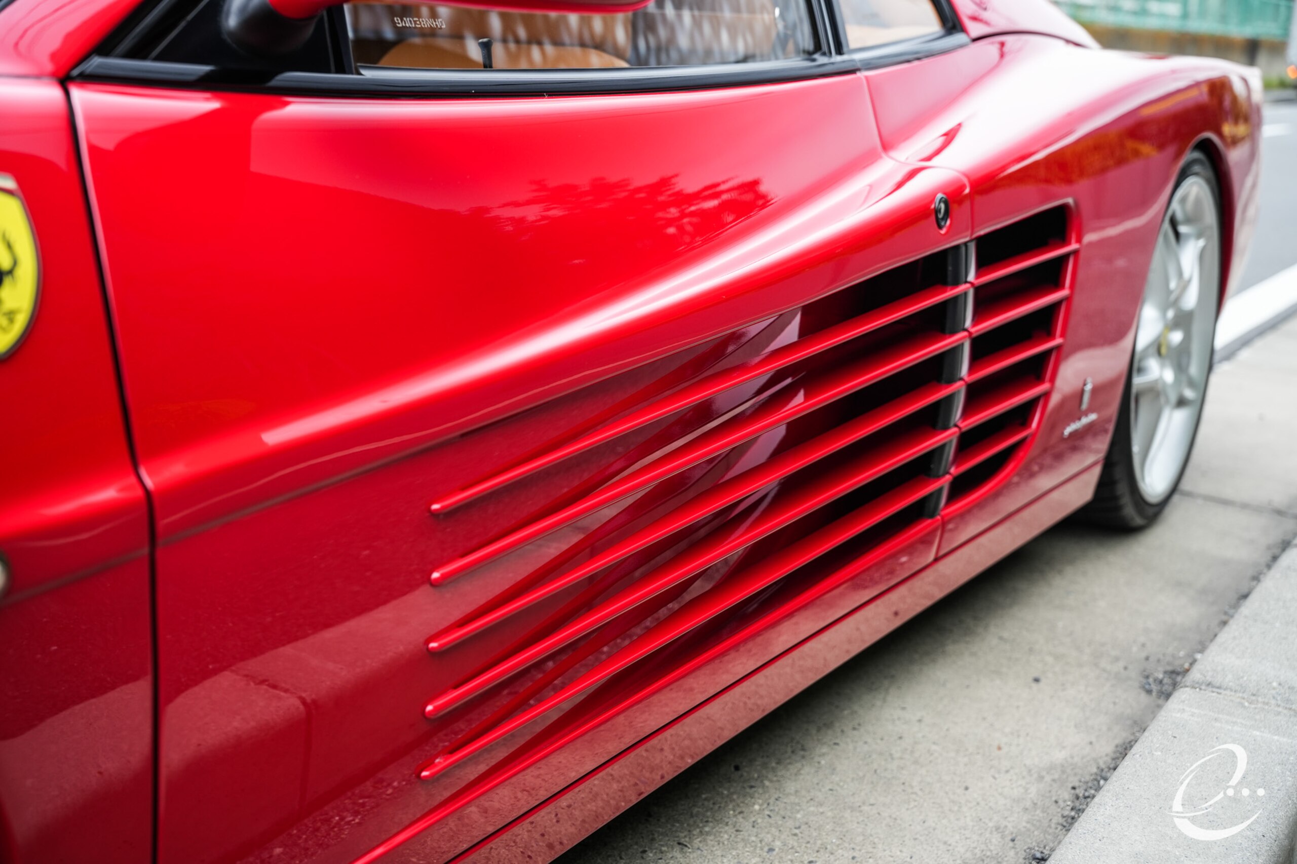 1992 Ferrari 512TR — Photo 32 / 74