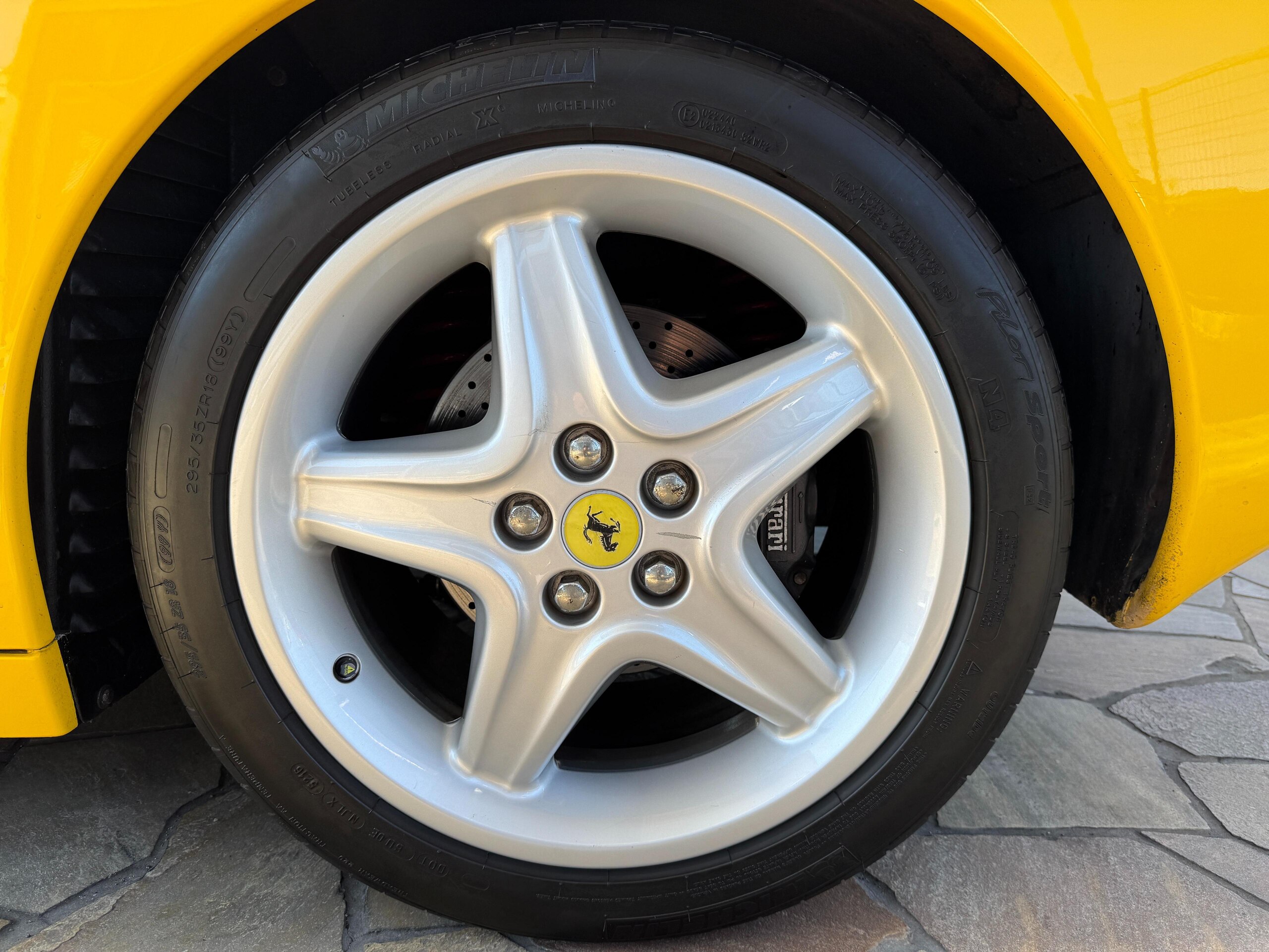 1994 Ferrari 512TR — Photo 33 / 56